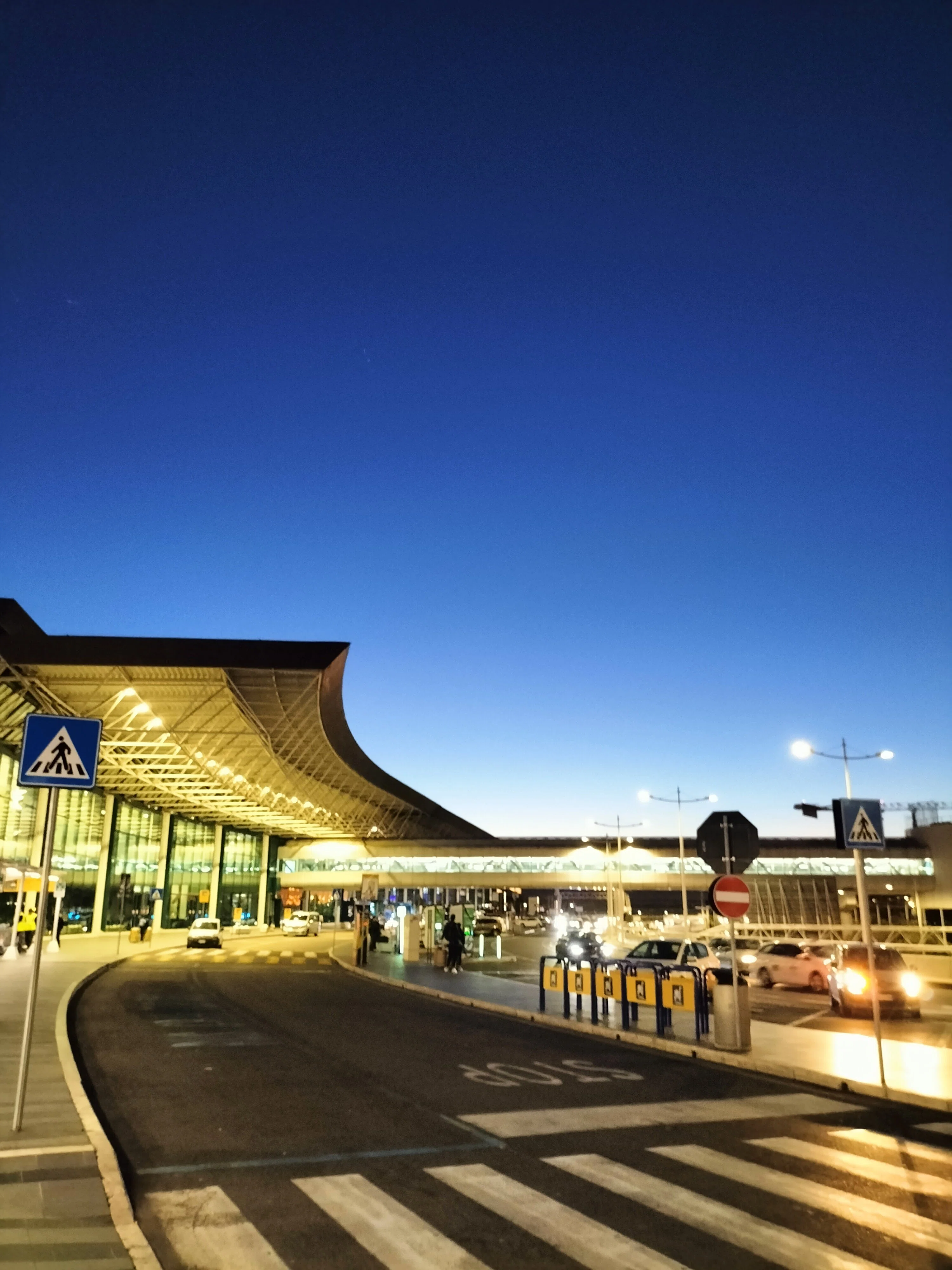 希少な琉球ハト航空16BY使用済❓ 希少な琉球ハト航空16BY使用済❓ はじめて中東系エアライン
