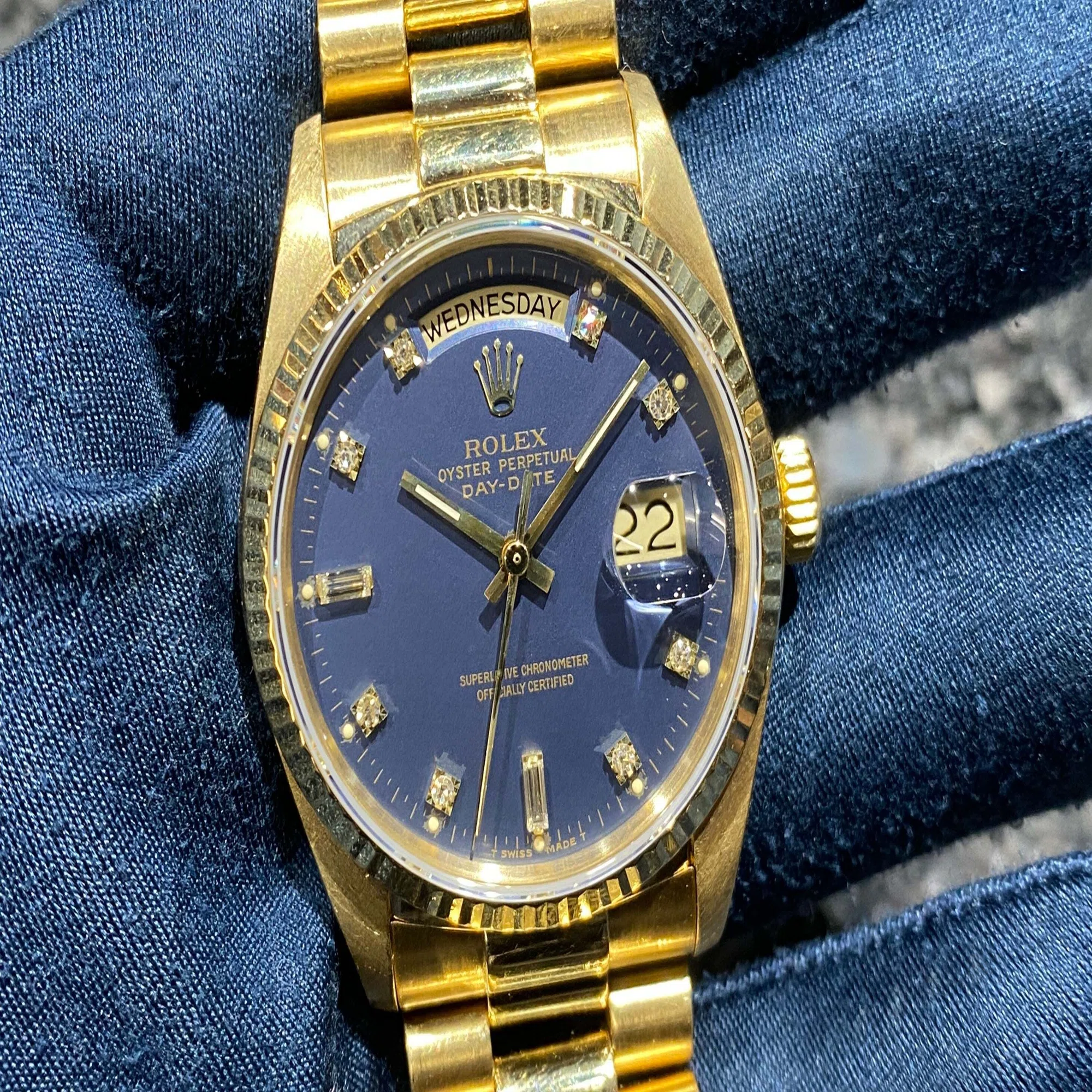 ブルーダイヤル 旧型デイデイト 18038A 86年 良個体 オールトリチウム 