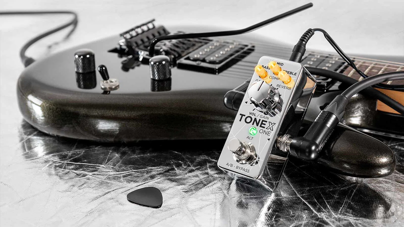発売日決定】大人気 TONEX ONE に、ジョー・サトリアーニとのコラボ