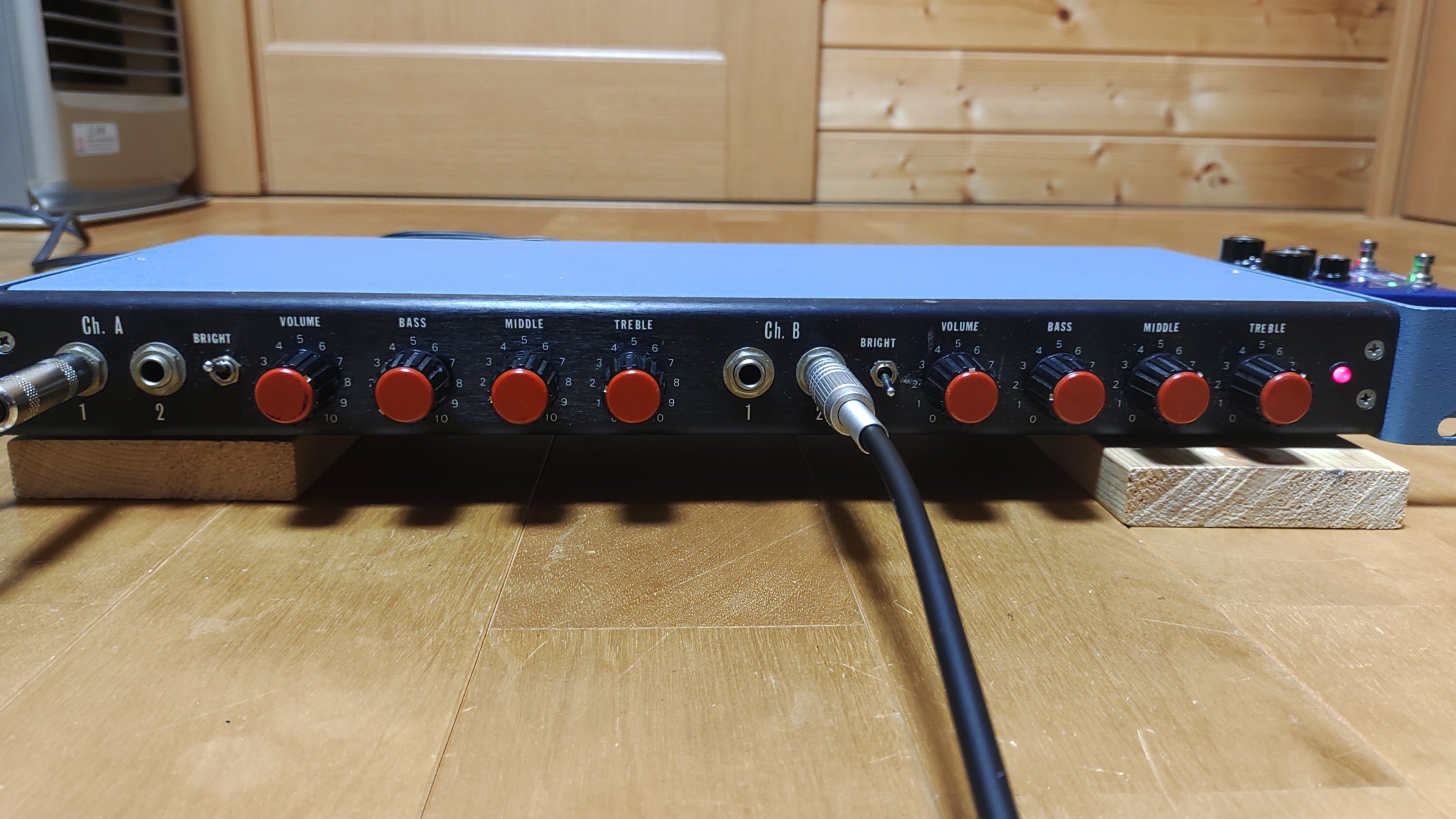 Alembic F-2B｜Takumi