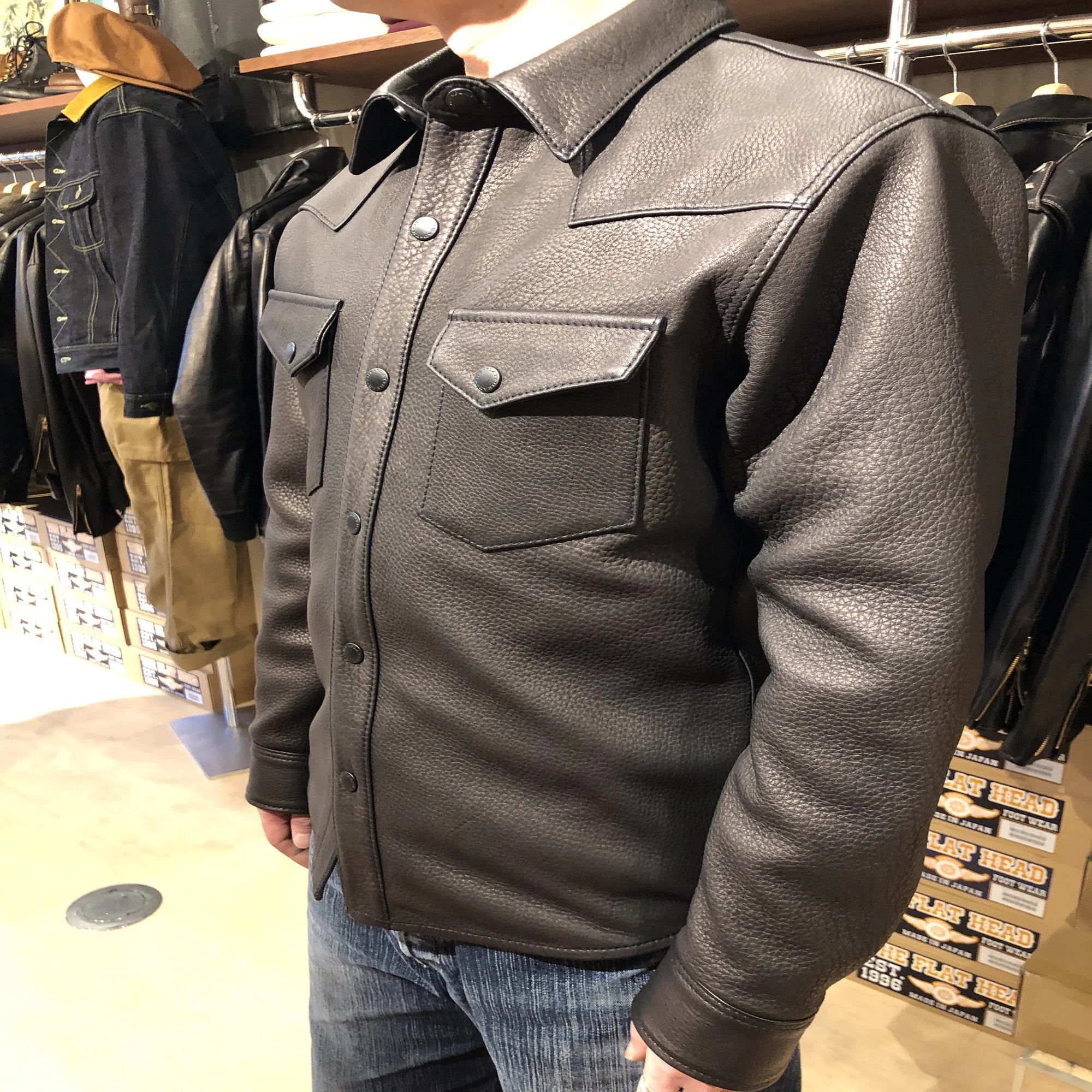 FLAT HEAD 神宮前店】～神宮前店限定ディアスキンシャツ～｜THE FLAT HEAD