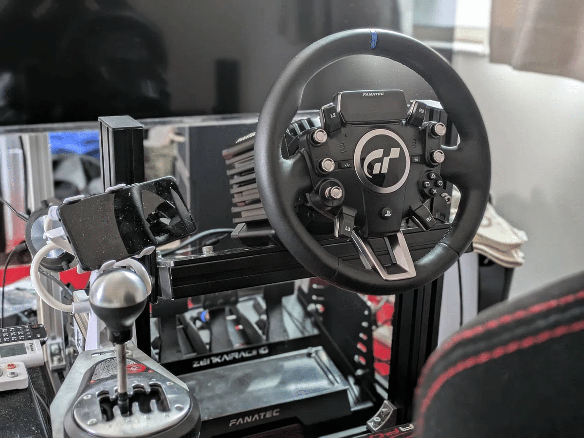 GT7用筐体】FANATEC ClubSport Racing Wheel F1ステアリング|岡田衛 GT7用筐体】FANATEC ClubSport Racing Wheel F1ステアリング|岡田衛