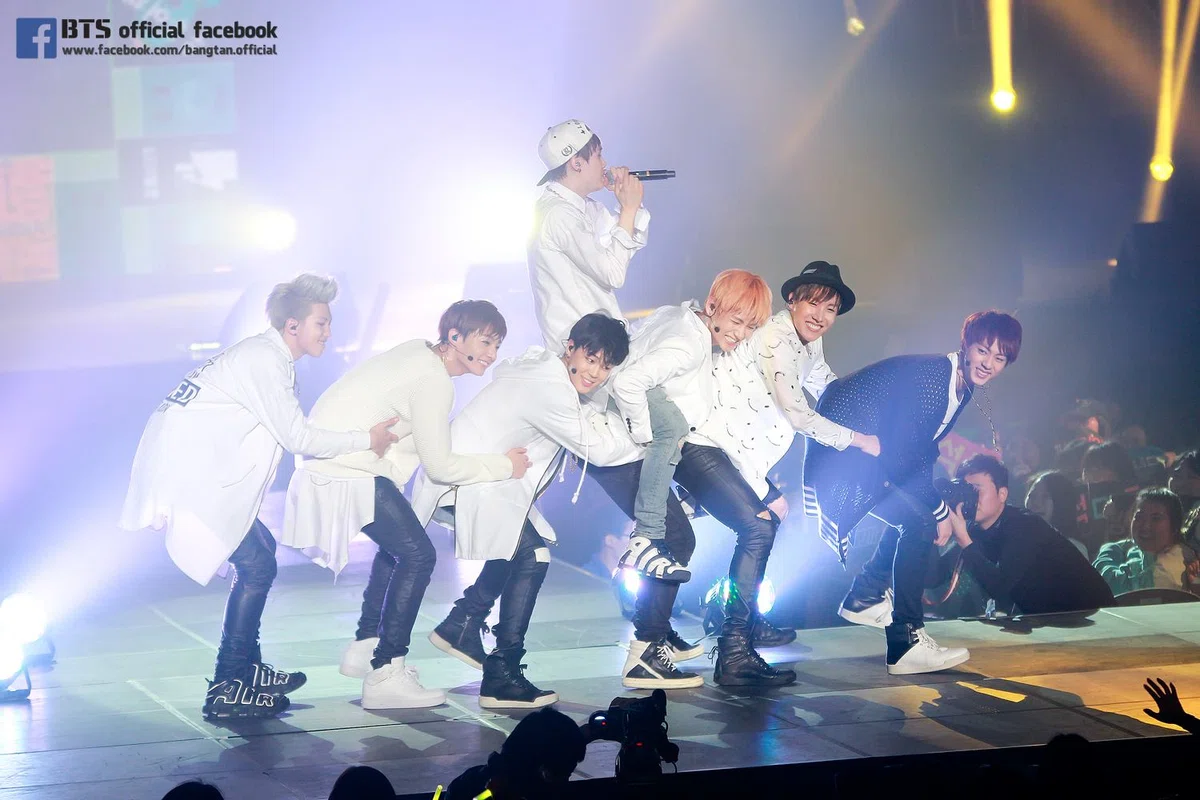 BTS 防弾少年団 1st FAN MEETING MUSTER創立式 BTS 防弾少年団 1st fan meeting MUSTER創立式