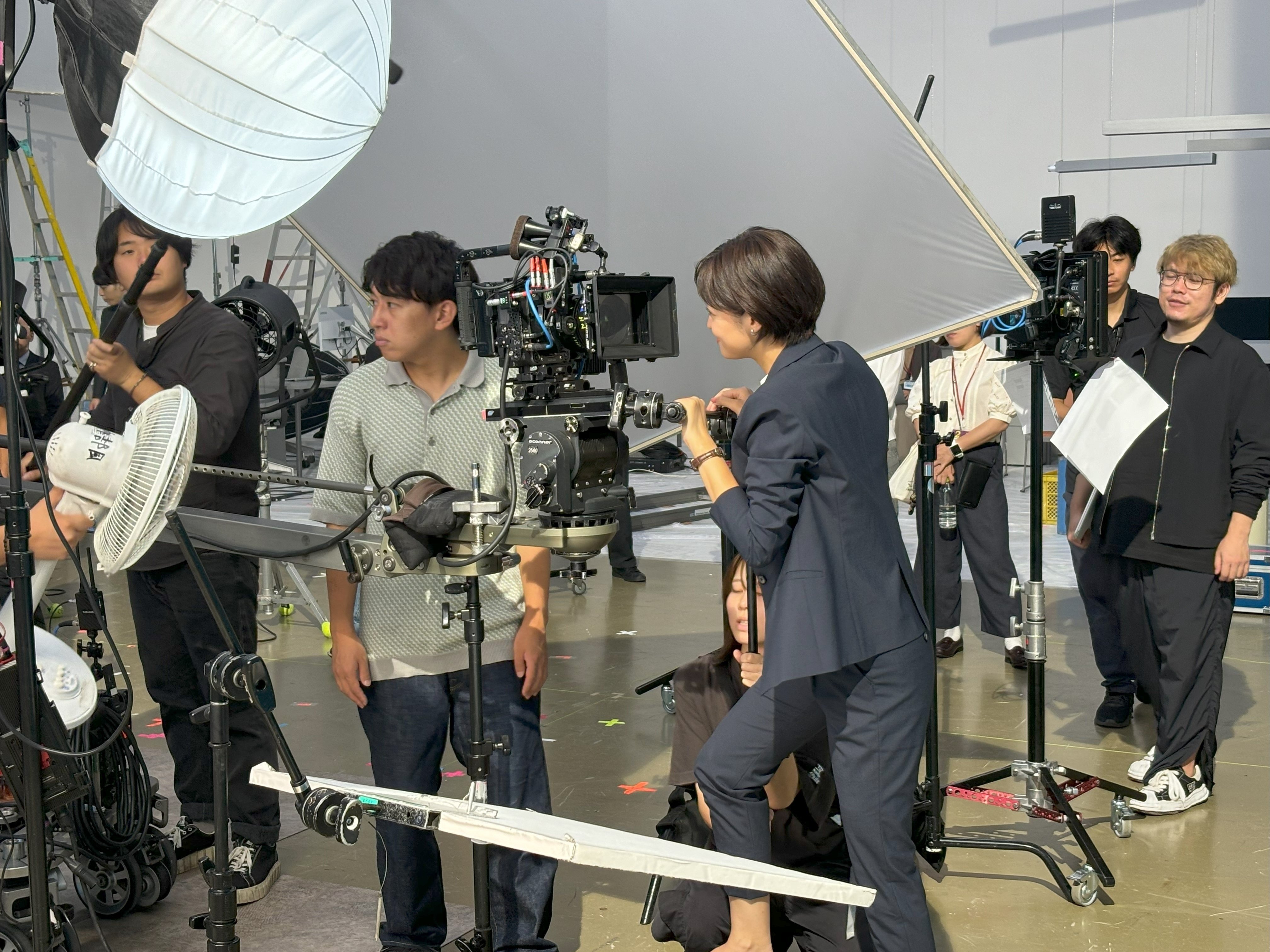 CM現場レポート】営業の未来を変える巨大天体望遠鏡！？ユーソナー新CM