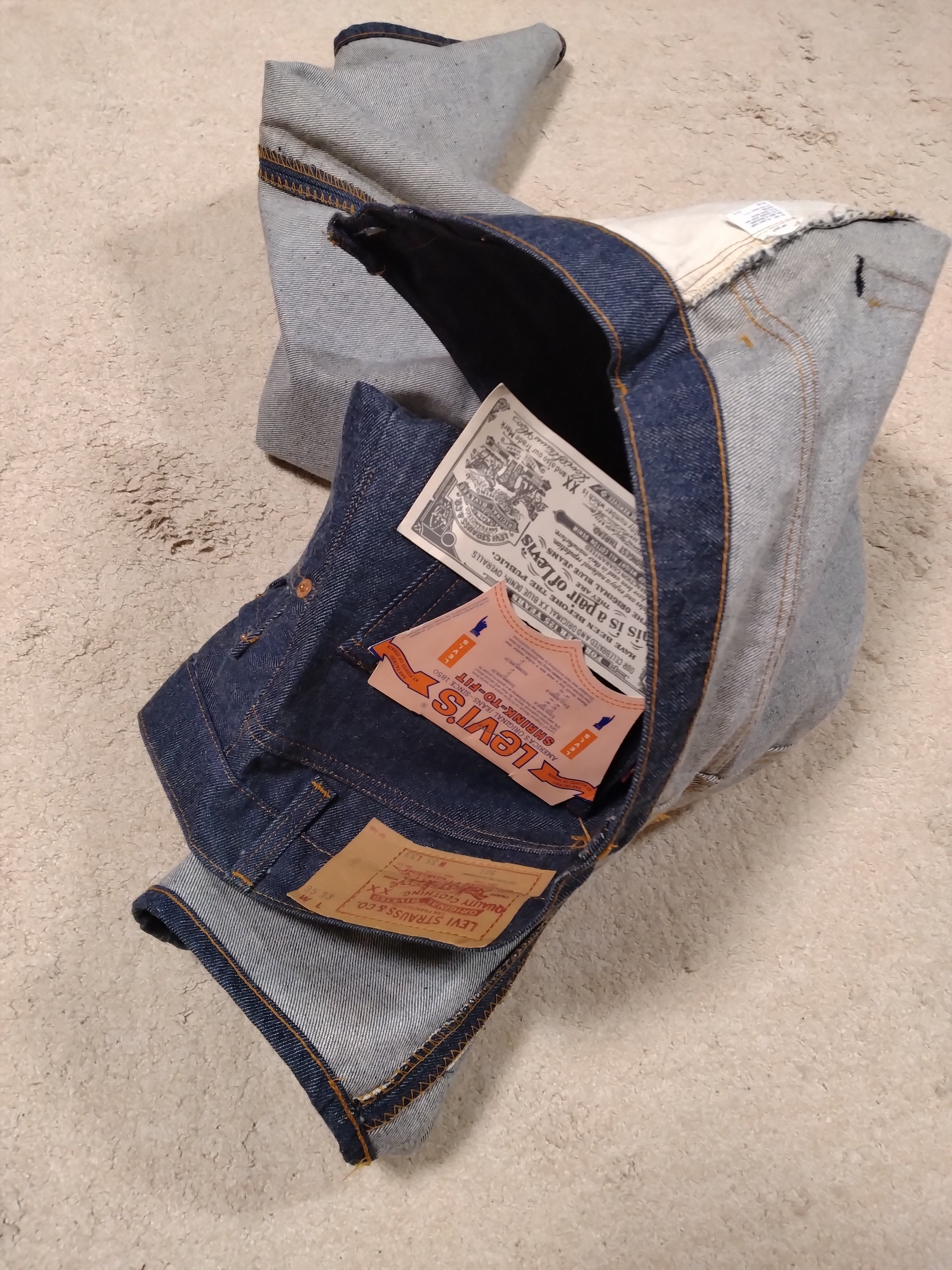 【期限付】8月10日まで！！リーバイス 501 デッドストック USA製 Levis(リーバイス) デッドストック 501XX For Over 110 Years 66