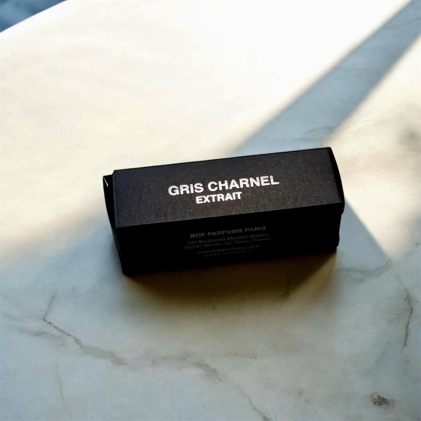 Bdk Parfums | Gris Charnel Extrait｜kaz-san