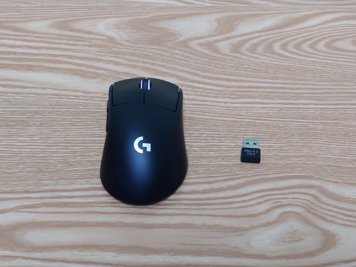 機能を絞り込んだ軽量ゲーミングマウス：Logicool G PRO X SUPERLIGHT 