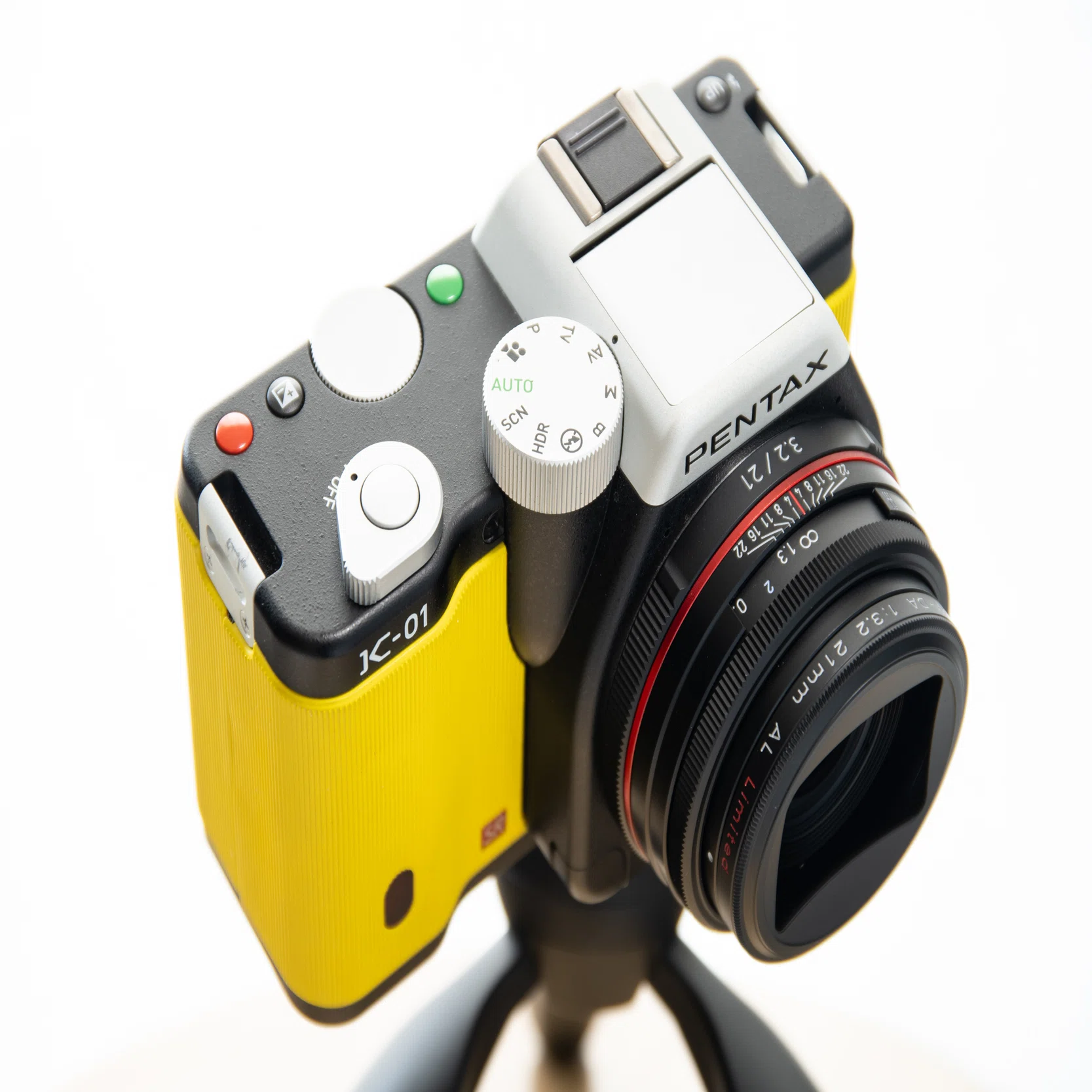 なんだかんだで手放せない。PENTAX K-01｜がま