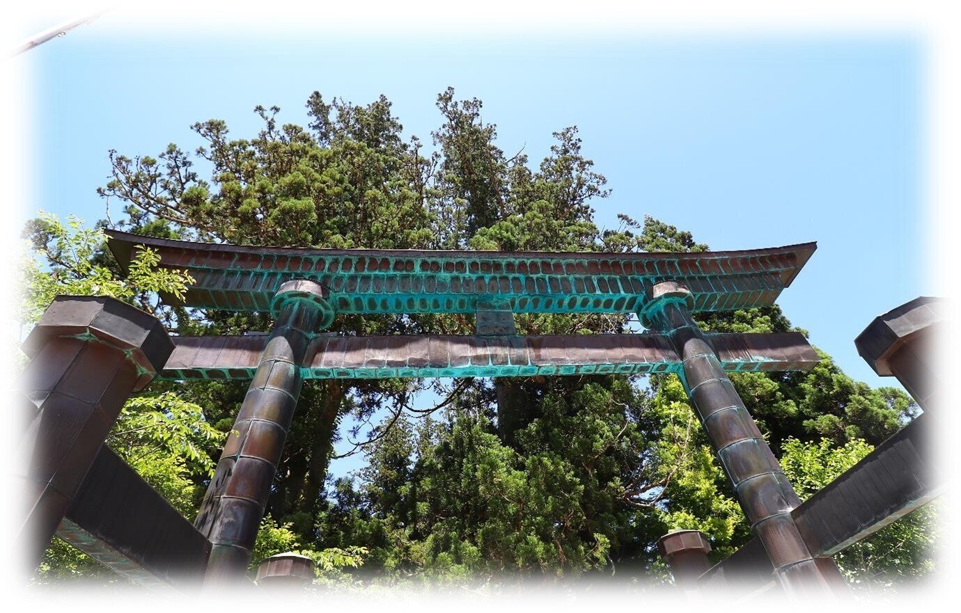 金幣社 白山中居神社｜wabi・sabi