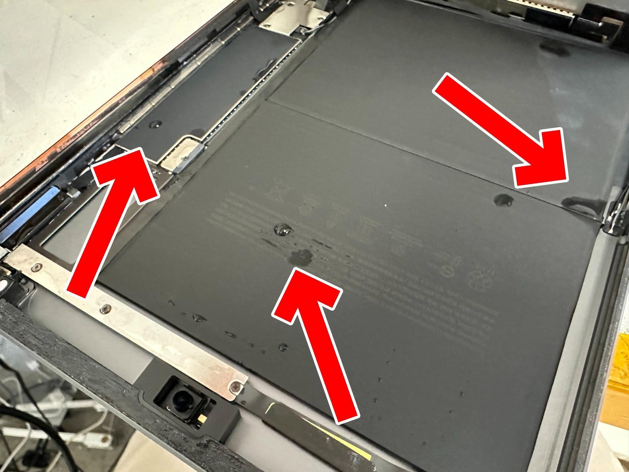 iPad第9世代の水没修理で電源が入らない状態も復旧成功！画面内