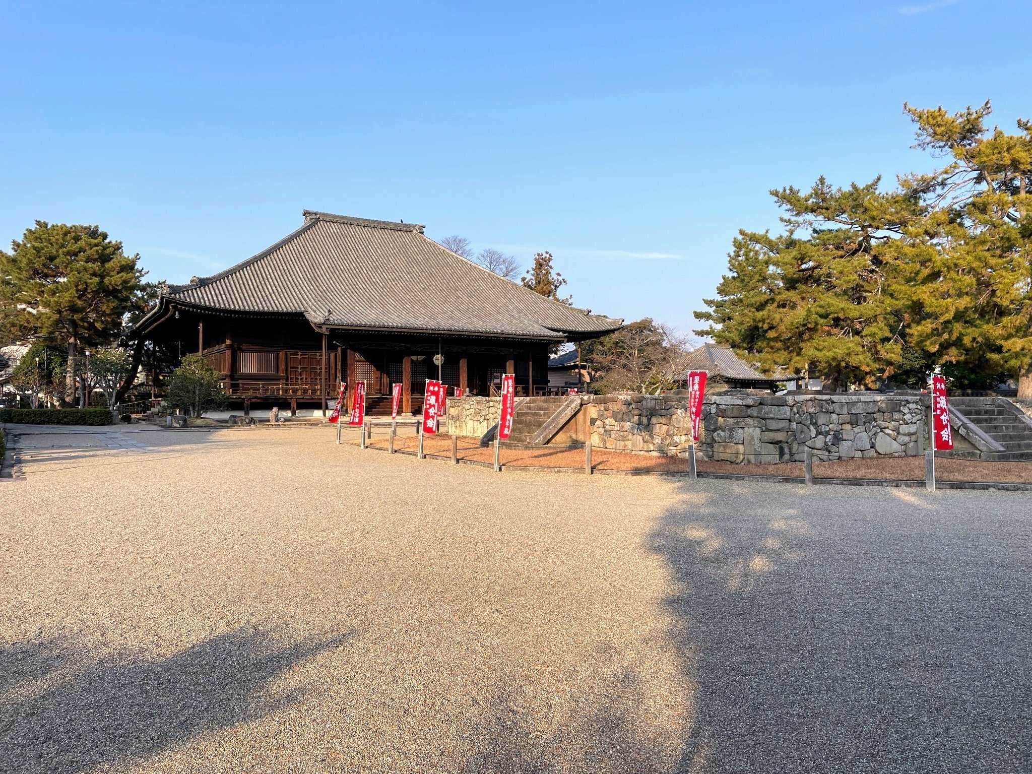 大和西大寺の西大寺 奈良｜美術館とお寺と猫