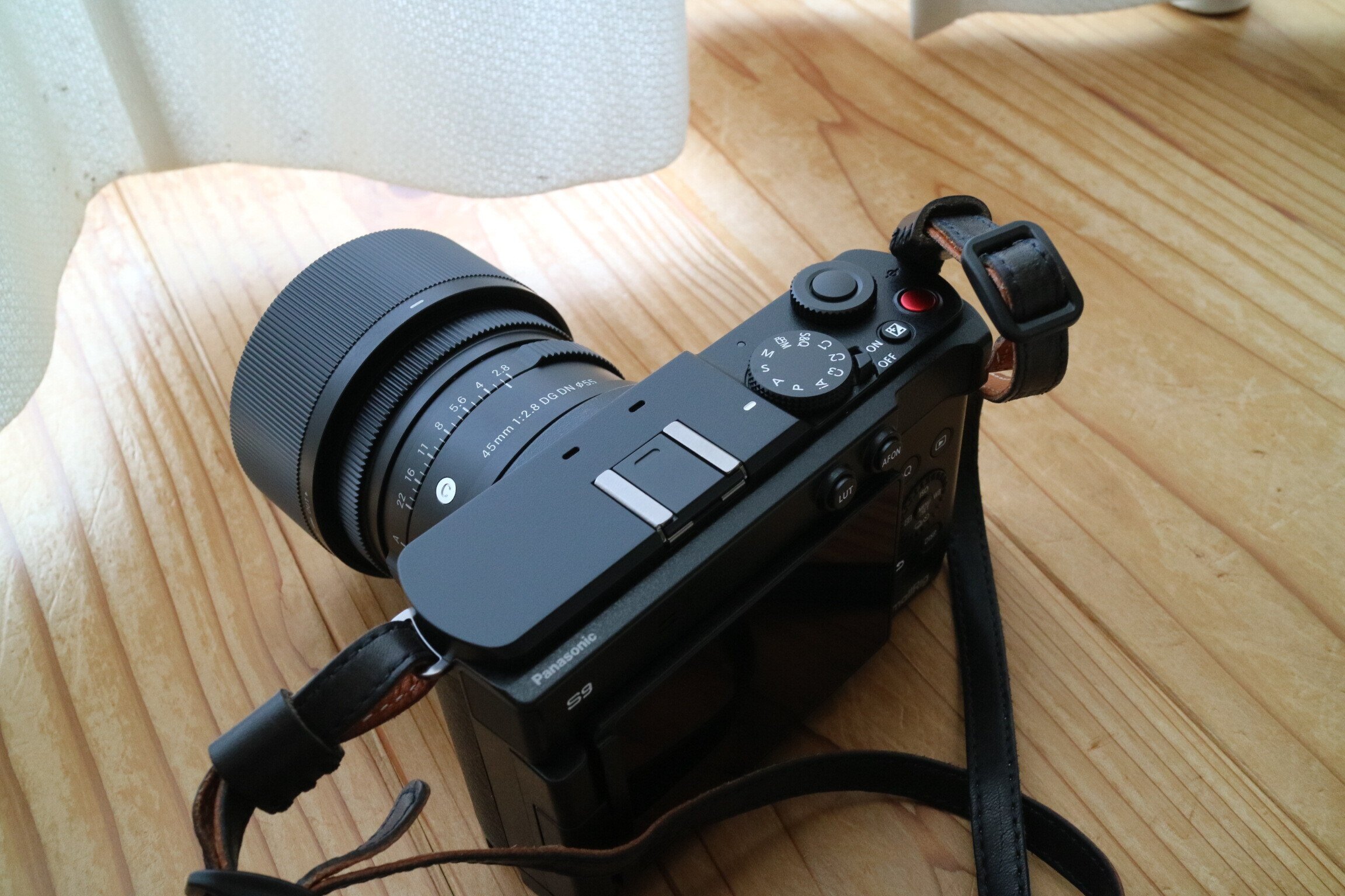 LUMIXS9とSigma45mm F2.8単焦点レンズの組み合わせ、めちゃくちゃ良