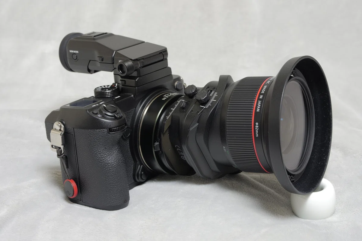 良品 GFX50S Fujifilm バッテリー良好 ありあまっ レンズ付 アダプター多数