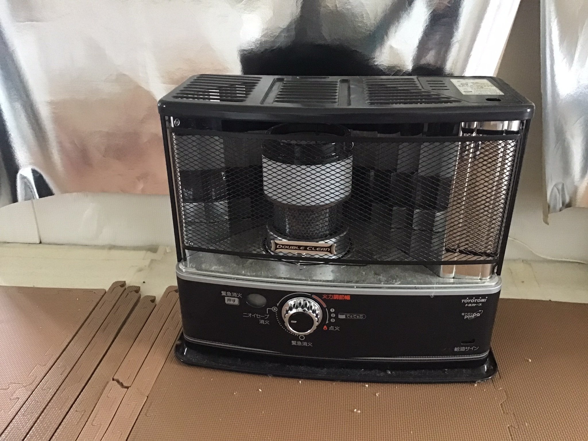 真冬の停電に備えて。電気を使わない石油ストーブのススメ｜DJ.プラグ