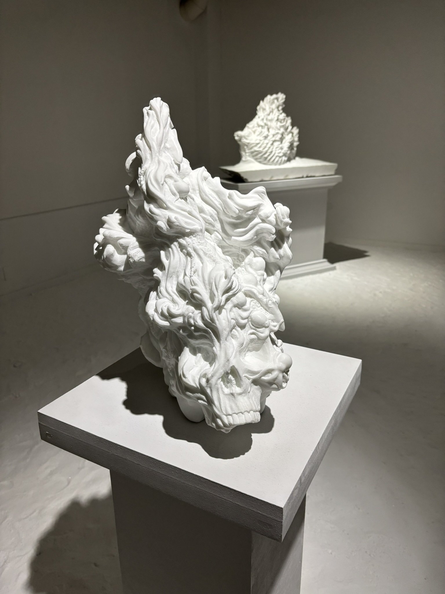 広島市立大学の安達響の展示｜Saito Tsutomu