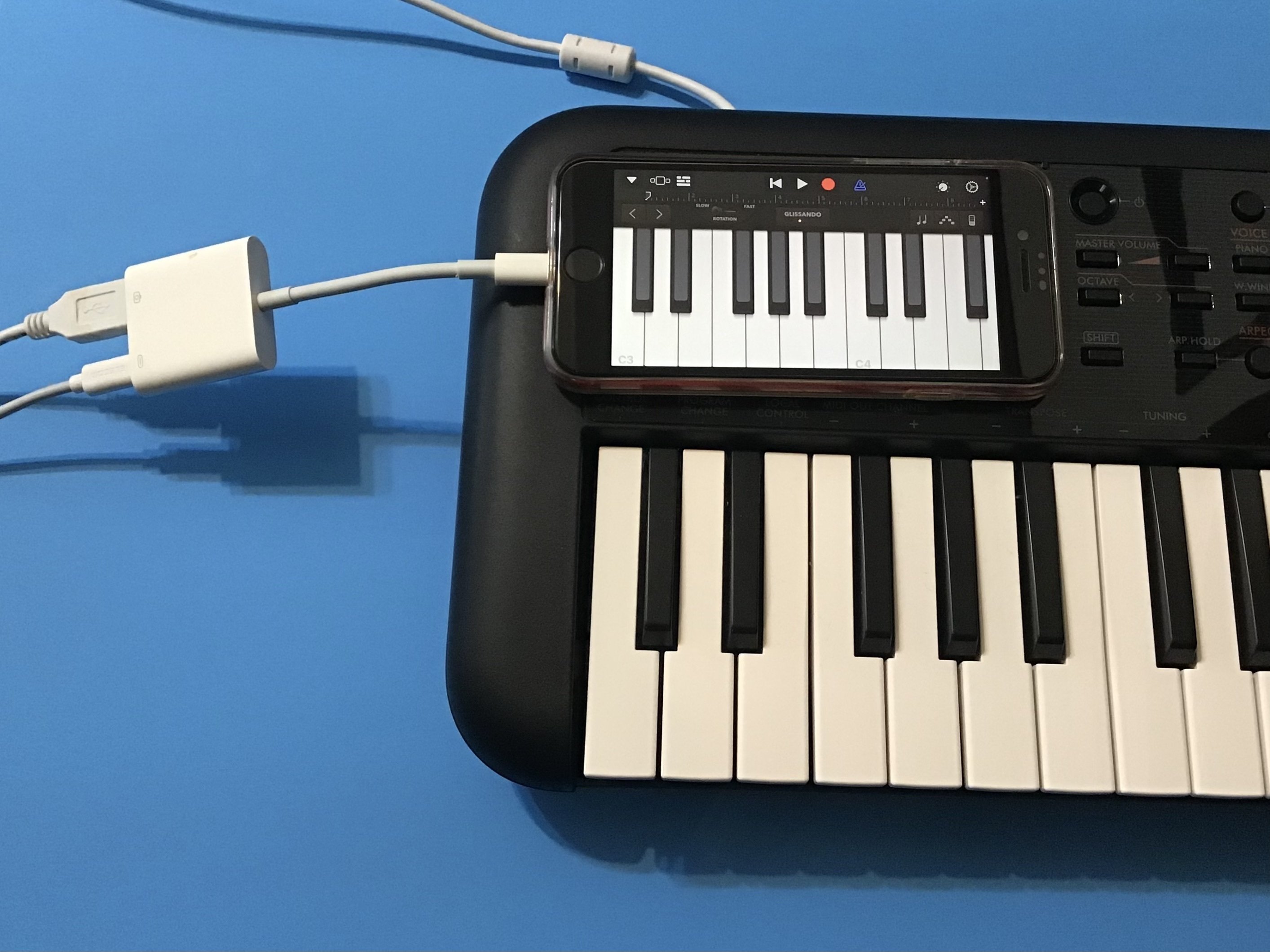 オトと戯れる 45]iPhone＋音源付MIDIキーボード〜YAMAHA PSS-A50