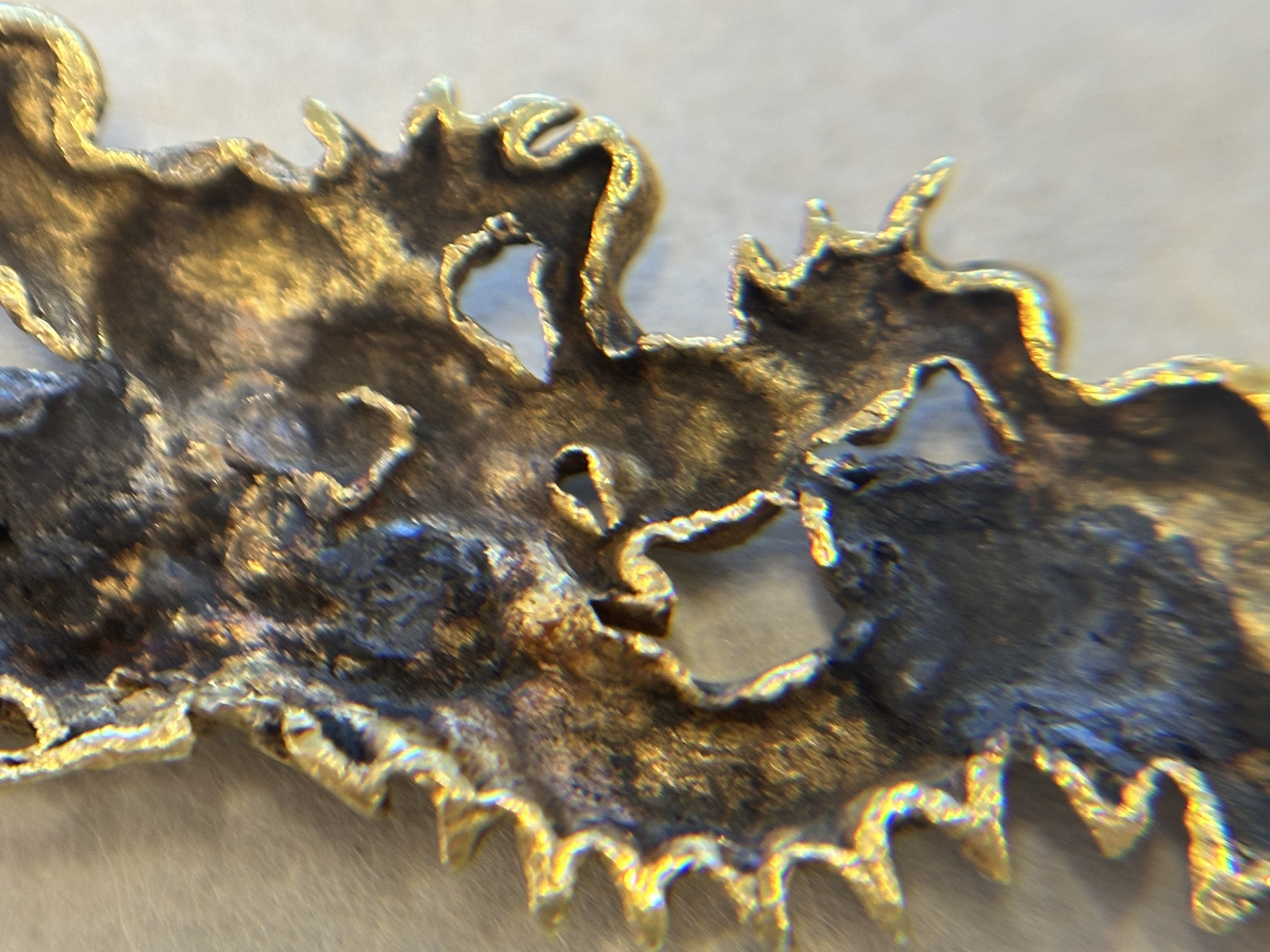 古埋忠の珊瑚珠這龍目貫｜刀箱師の日本刀ブログ 中村圭佑