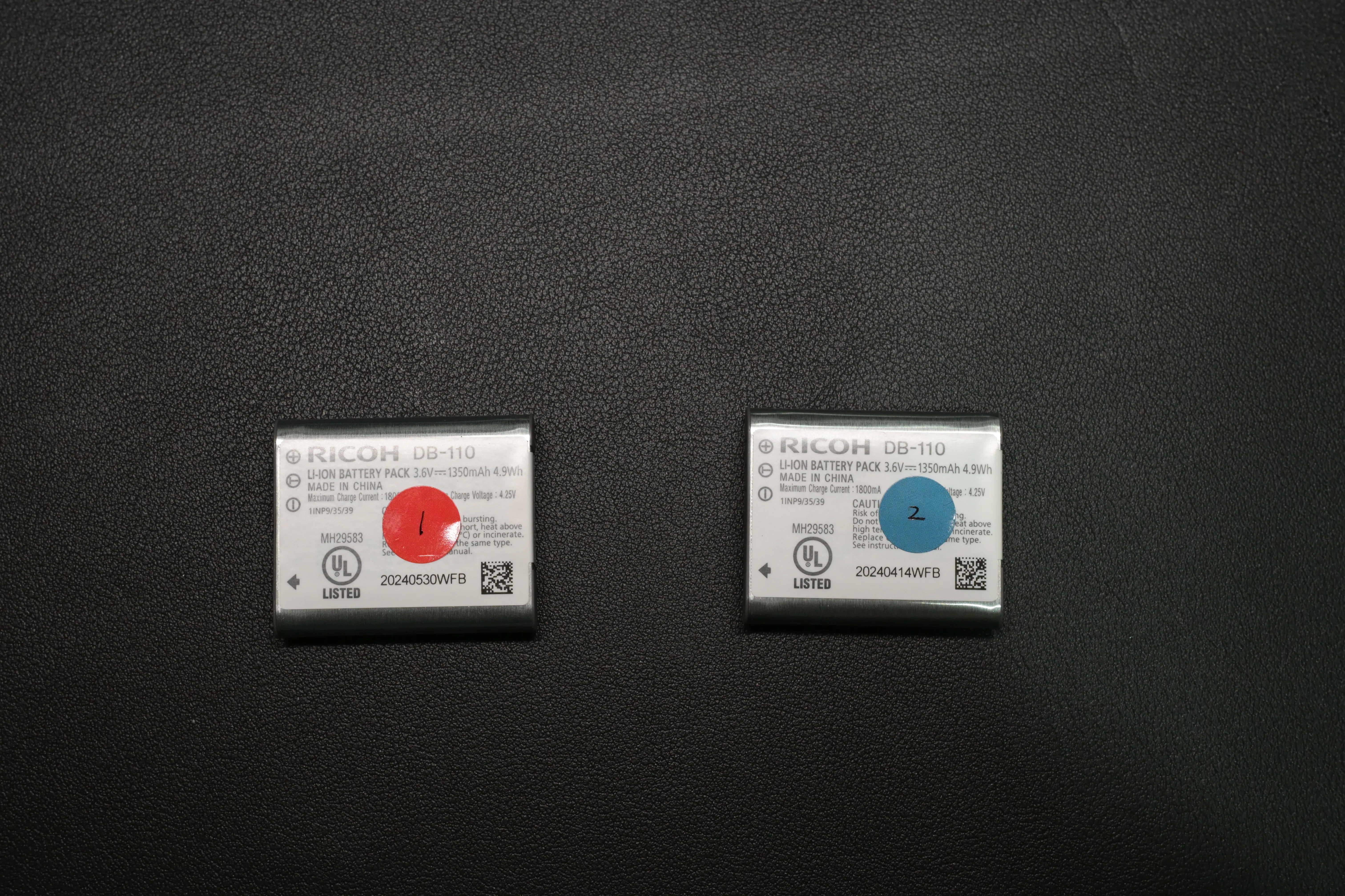 GR3買えたら必ずバッテリーも合わせて入手してほしい(できれば充電器も