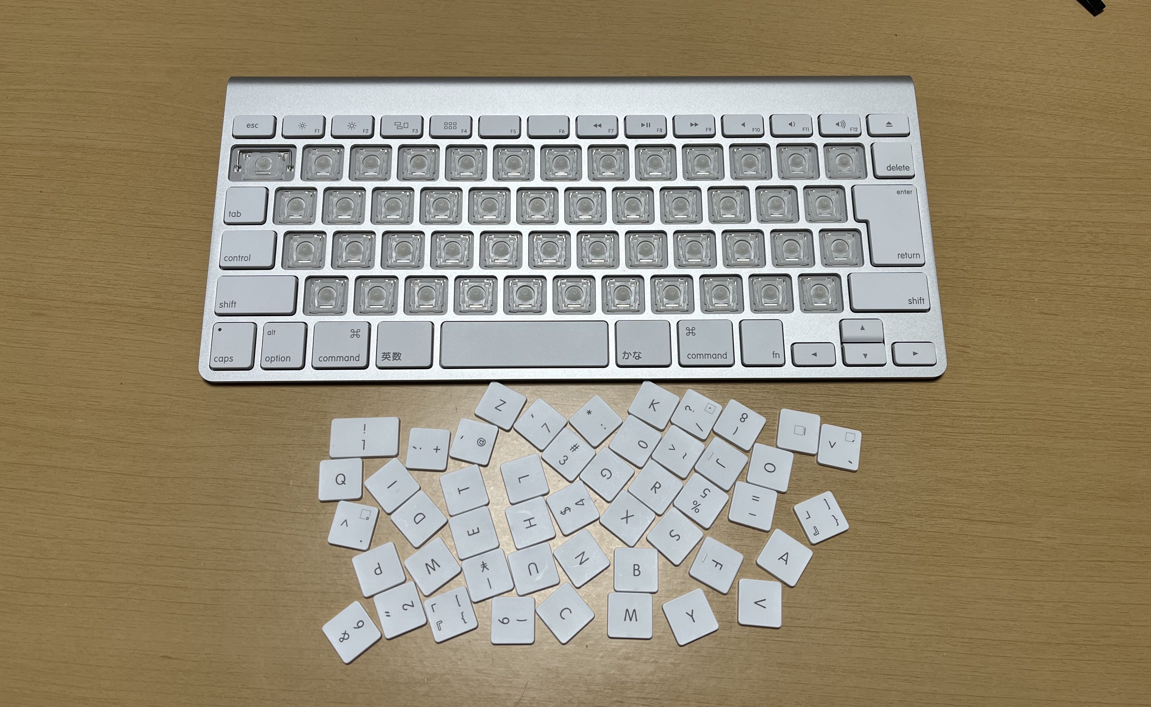 Apple Wireless Keyboard (A1394)でかな文字無刻印キーボードを