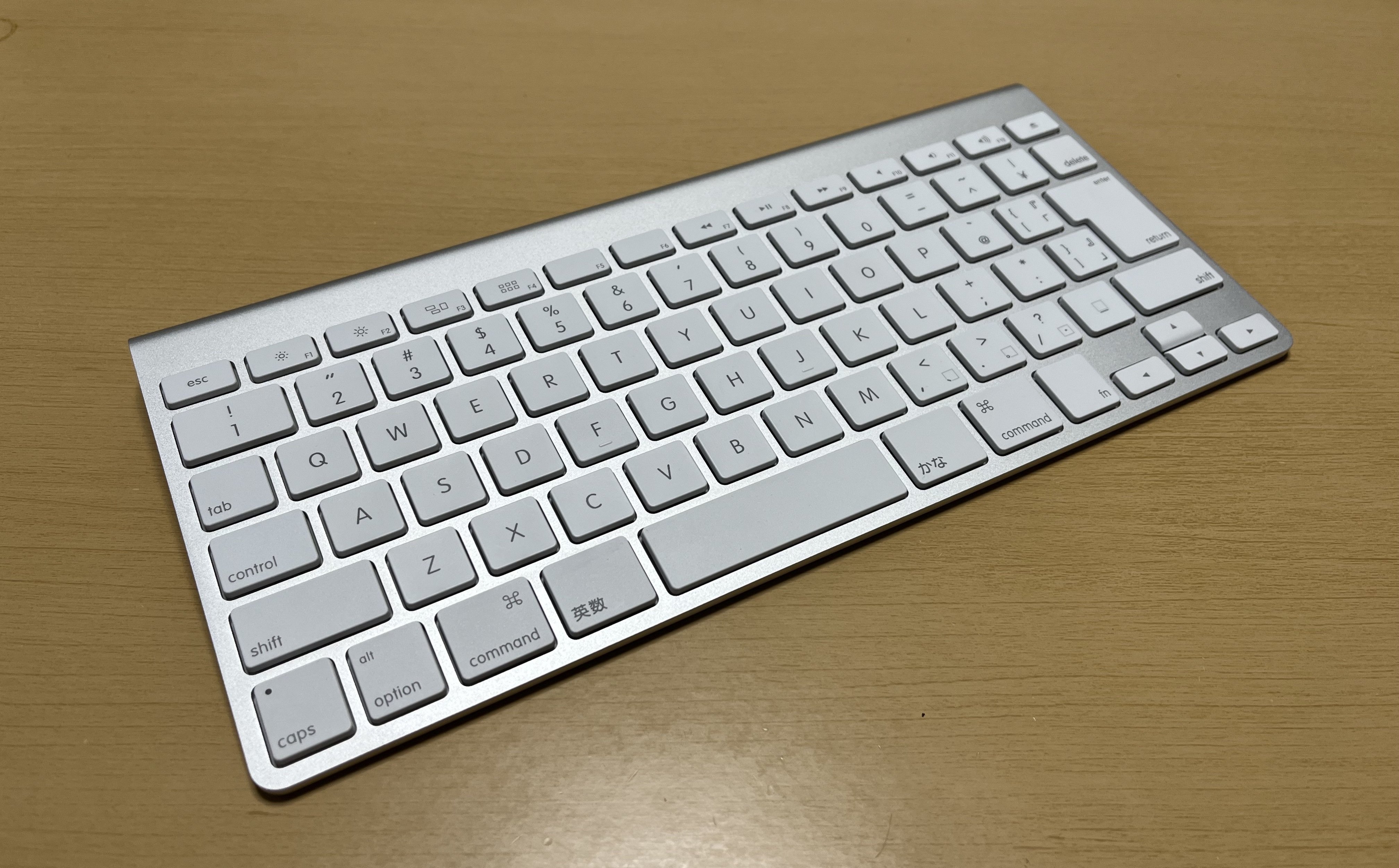 キーボード APPLE KEYBOARD (us) Amazon.co.jp: Apple Magic Keyboard - 英語(US) - シルバー