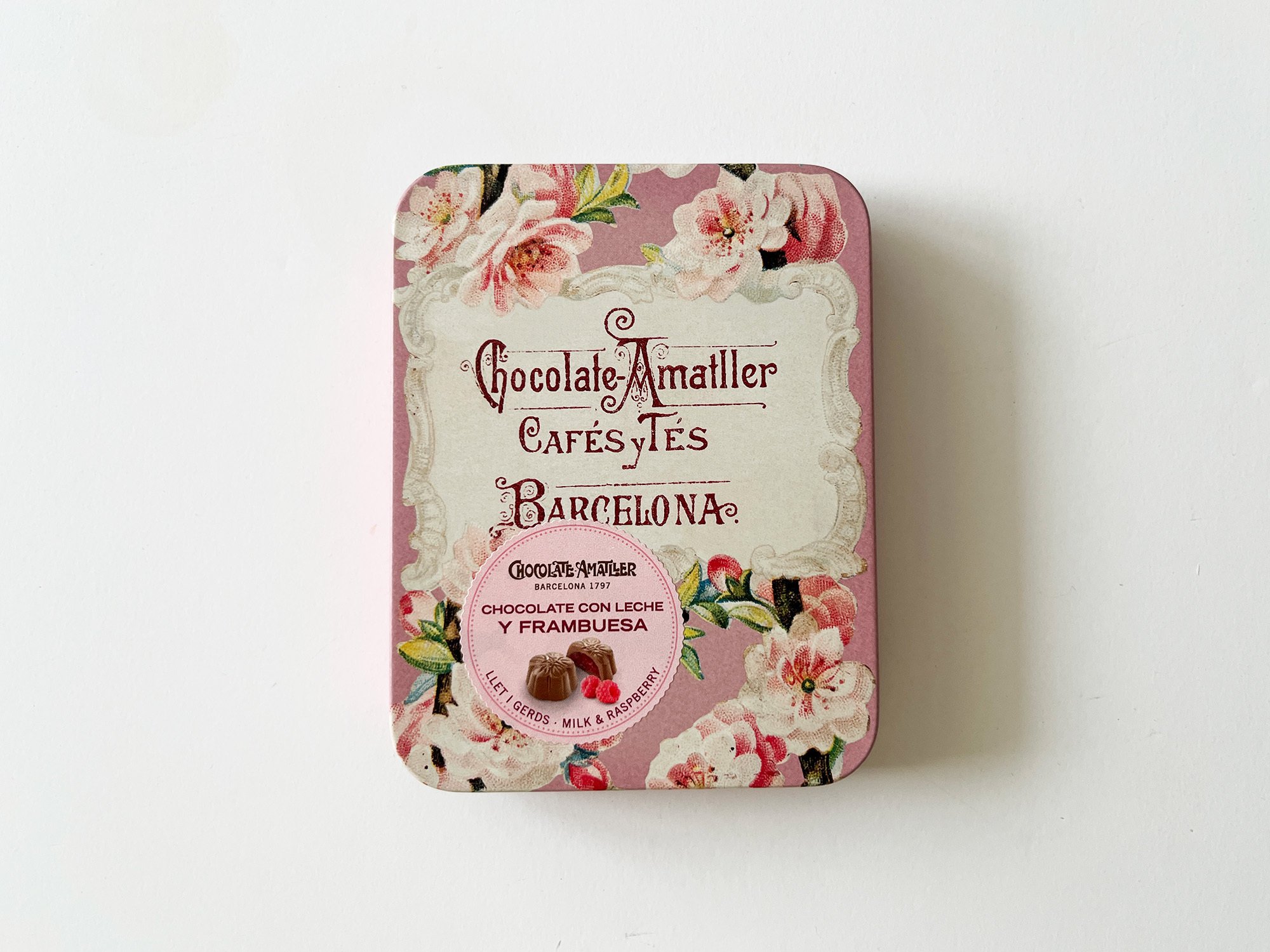 スペインのチョコは飲んでも食べても最高｜わん吉