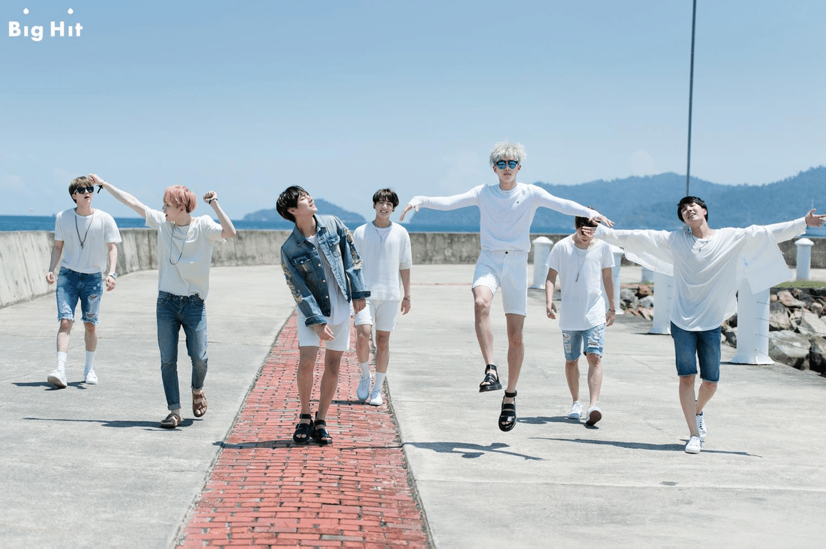 BTS Official 2015 Summer Package In Kota Kinabalu Photo ( GROUP ) / very  rare