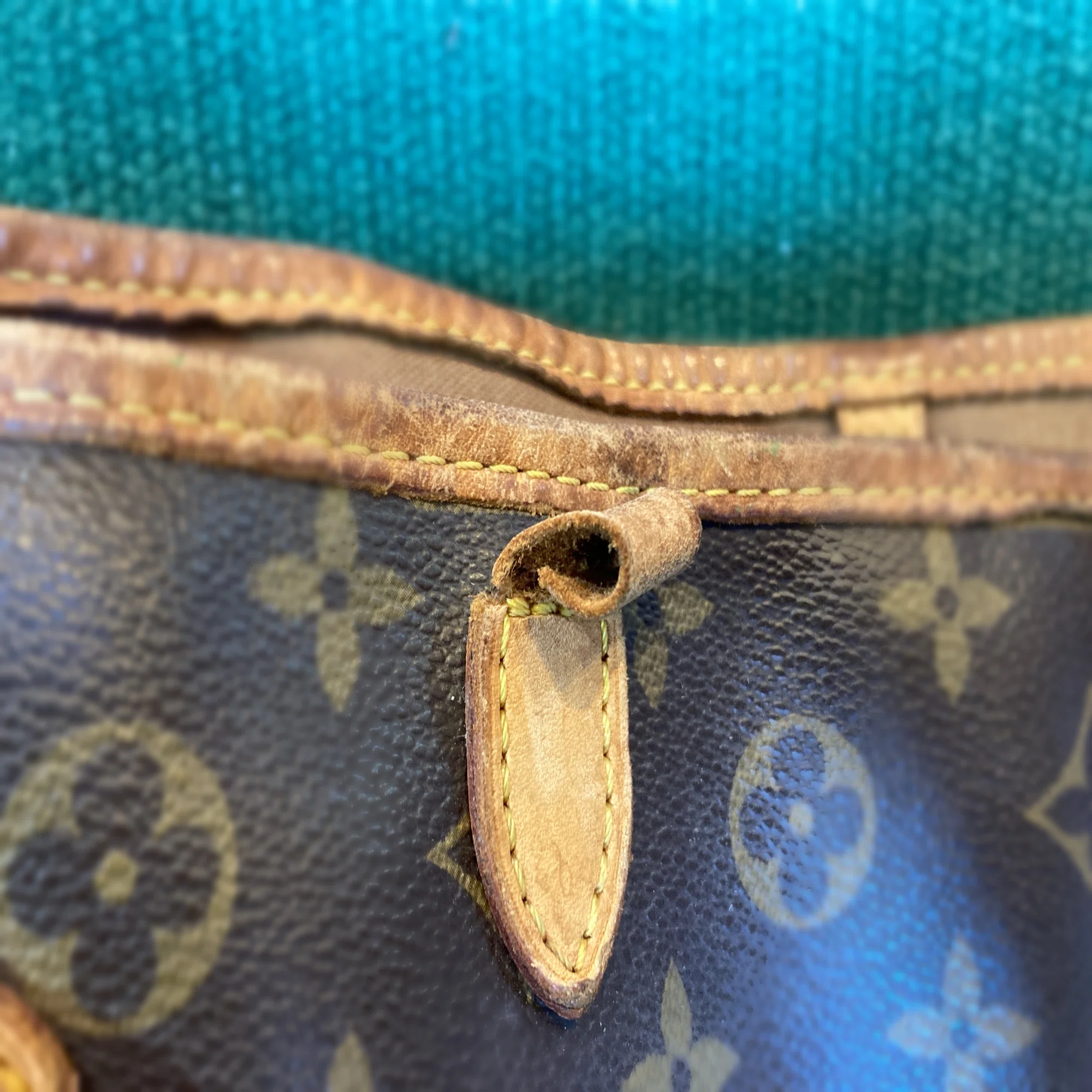 バッグのハンドル/持ち手/ショルダーストラップ交換】Louis Vuitton 