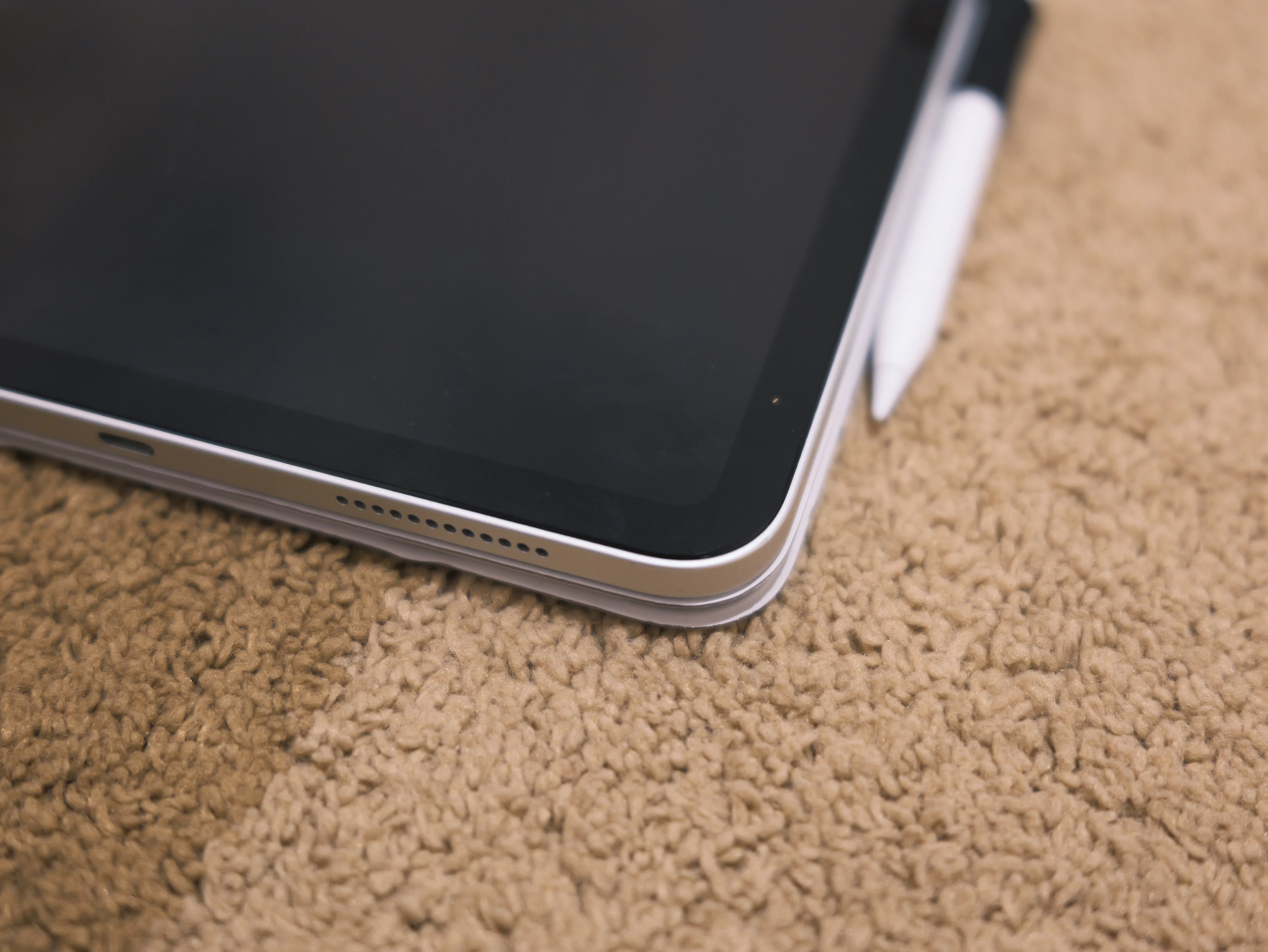 デザイナーのiPadの使い方を紹介していく｜鈴木ユートピア