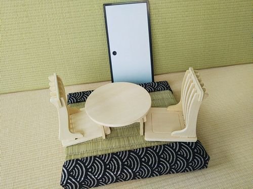 雛人形の畳台」って必要?伝統の意味とおしゃれな選び方を解説