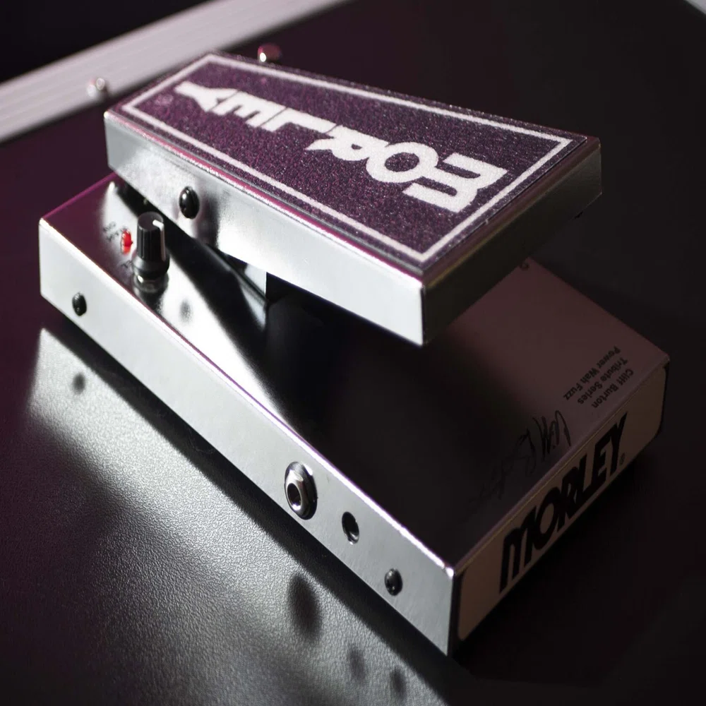 クリフ・バートンの名を冠した「MORLEY CLIFF BURTON POWER WAH FUZZ