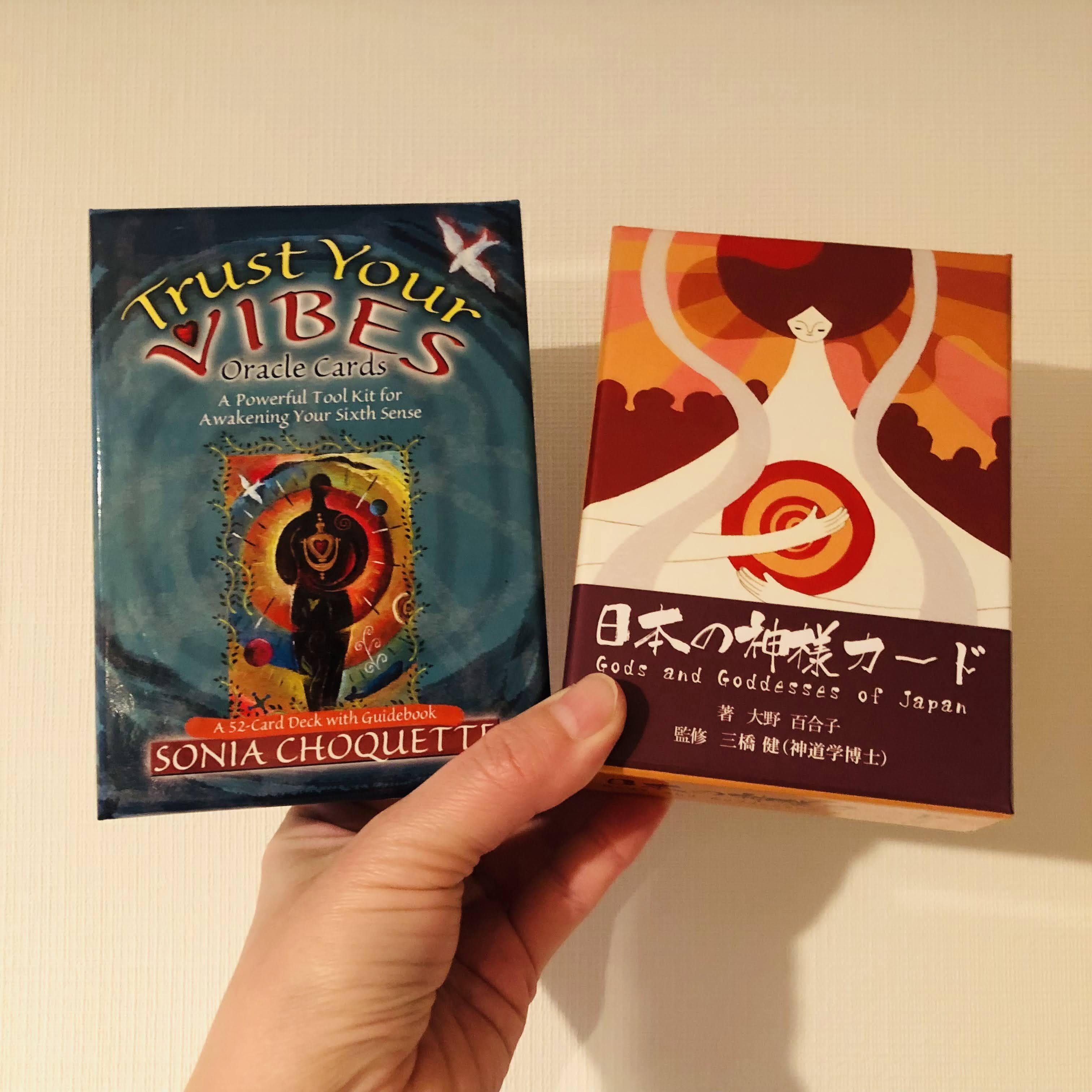 絶版日本語版Trust Your VIBES Oracle Cards