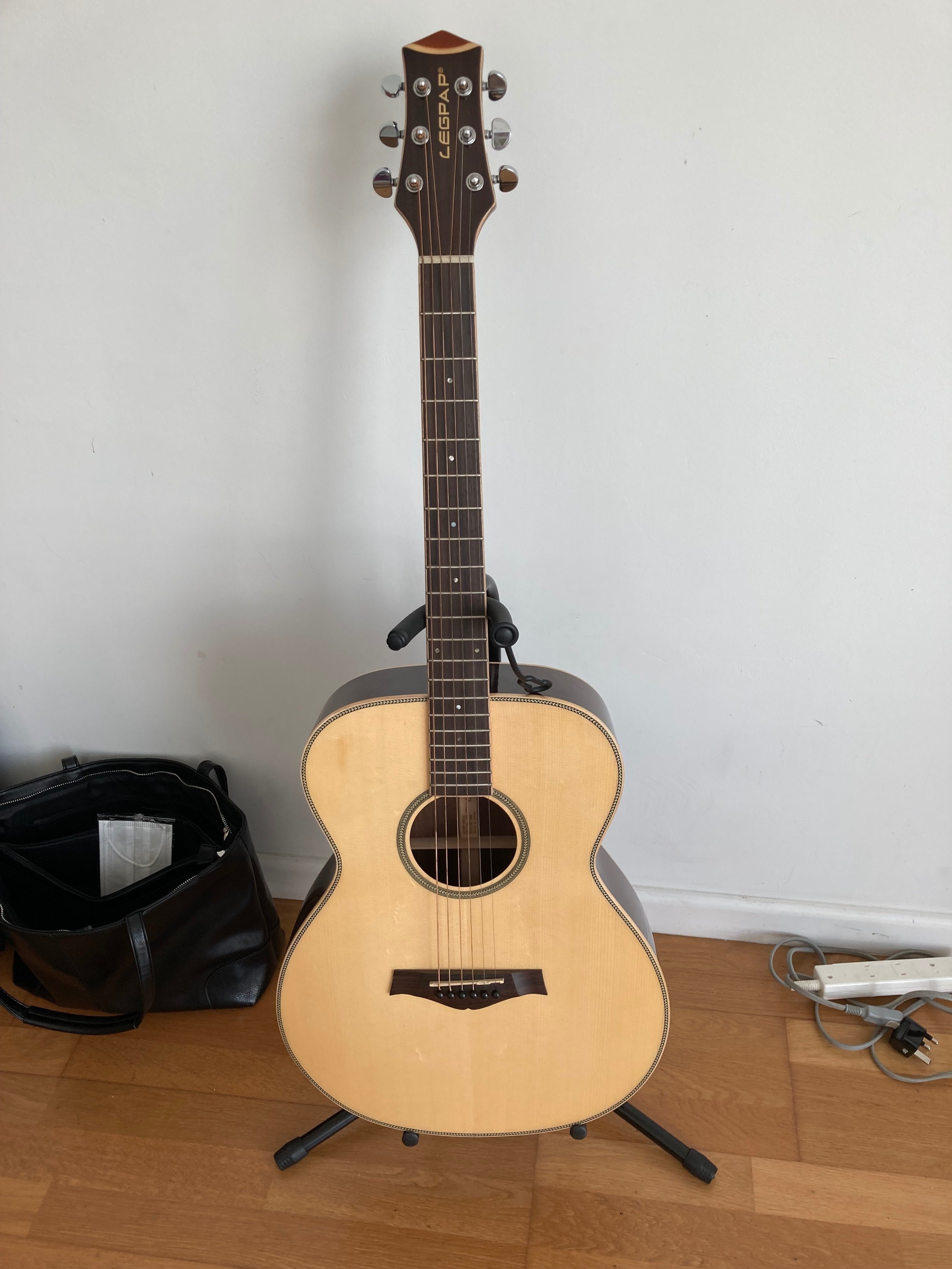 マレーシアとギター 1本目LEGPAP AH-OM121｜kagami