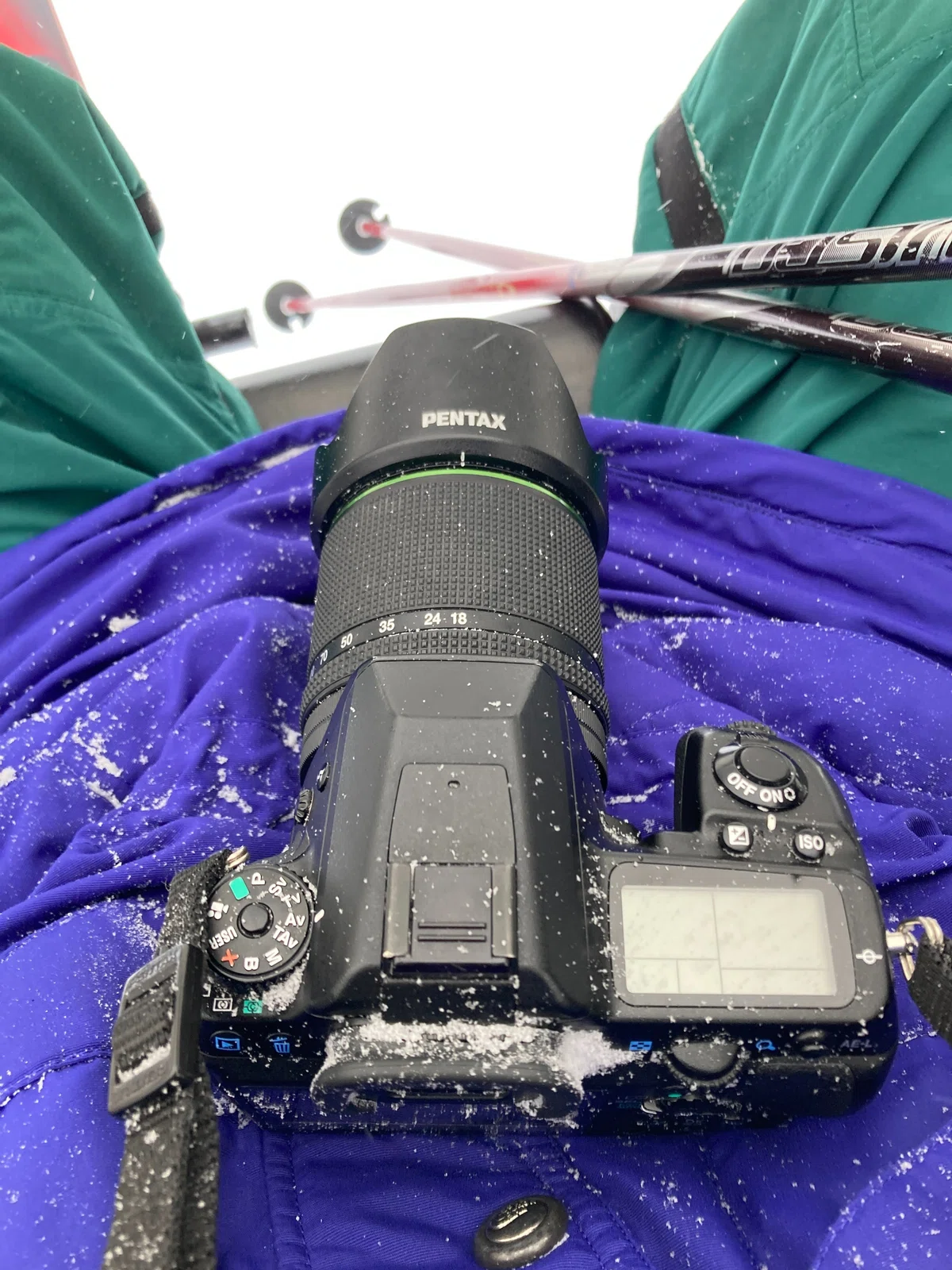 ♥︎◇オシャレ一眼レフ♪ 迷ったらこのカメラ♪ ◇PENTAX k-x（世界 