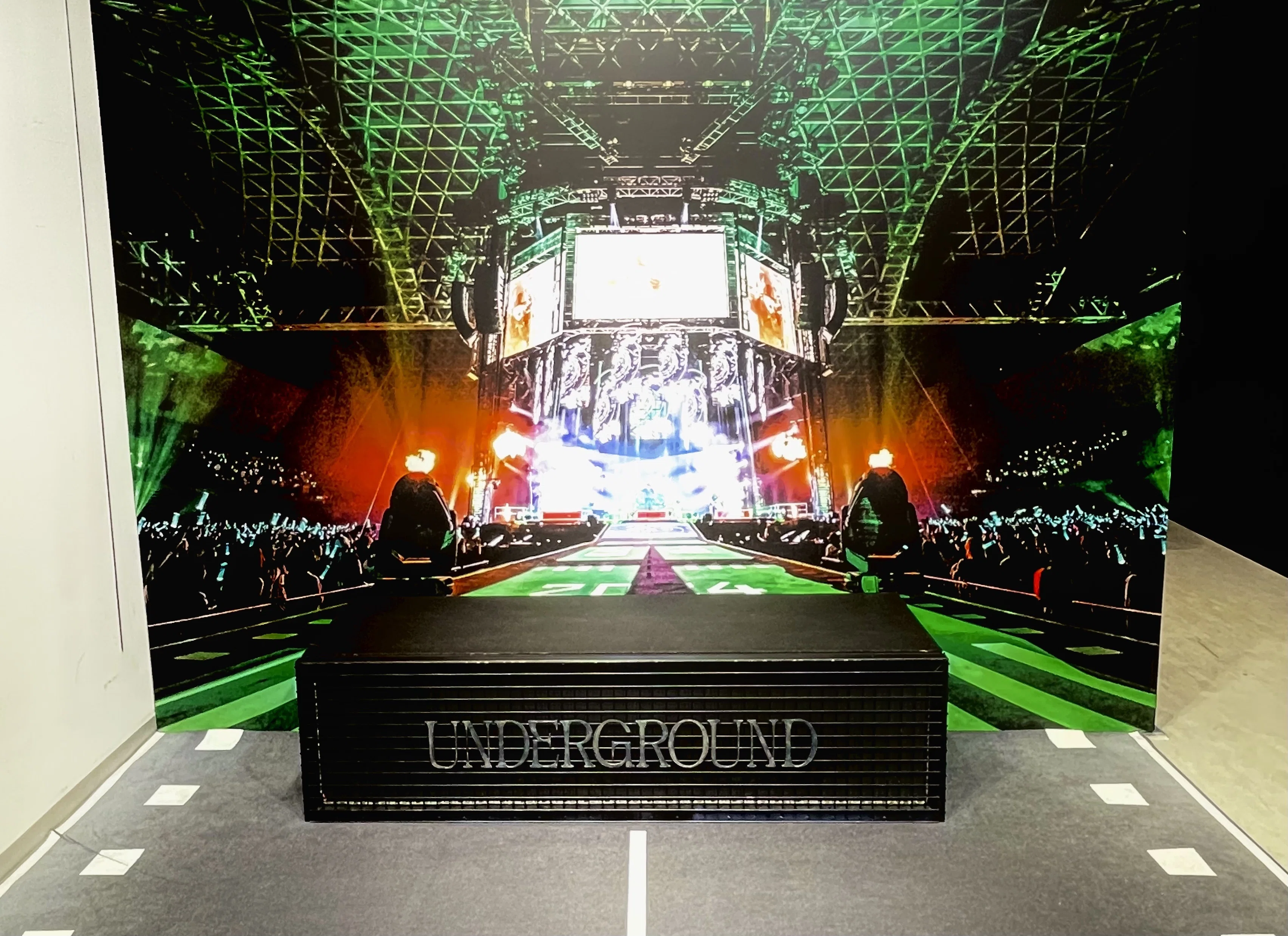 L'Arc-en-Ciel: VR LIVE 