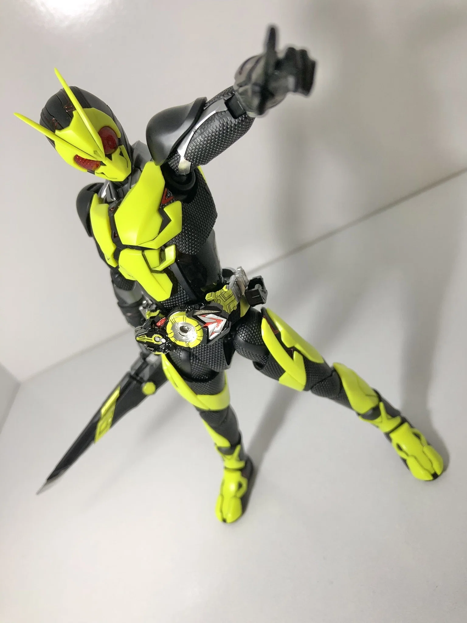 Figure-ライズ！プラモのゼロワンに挑む｜ろお