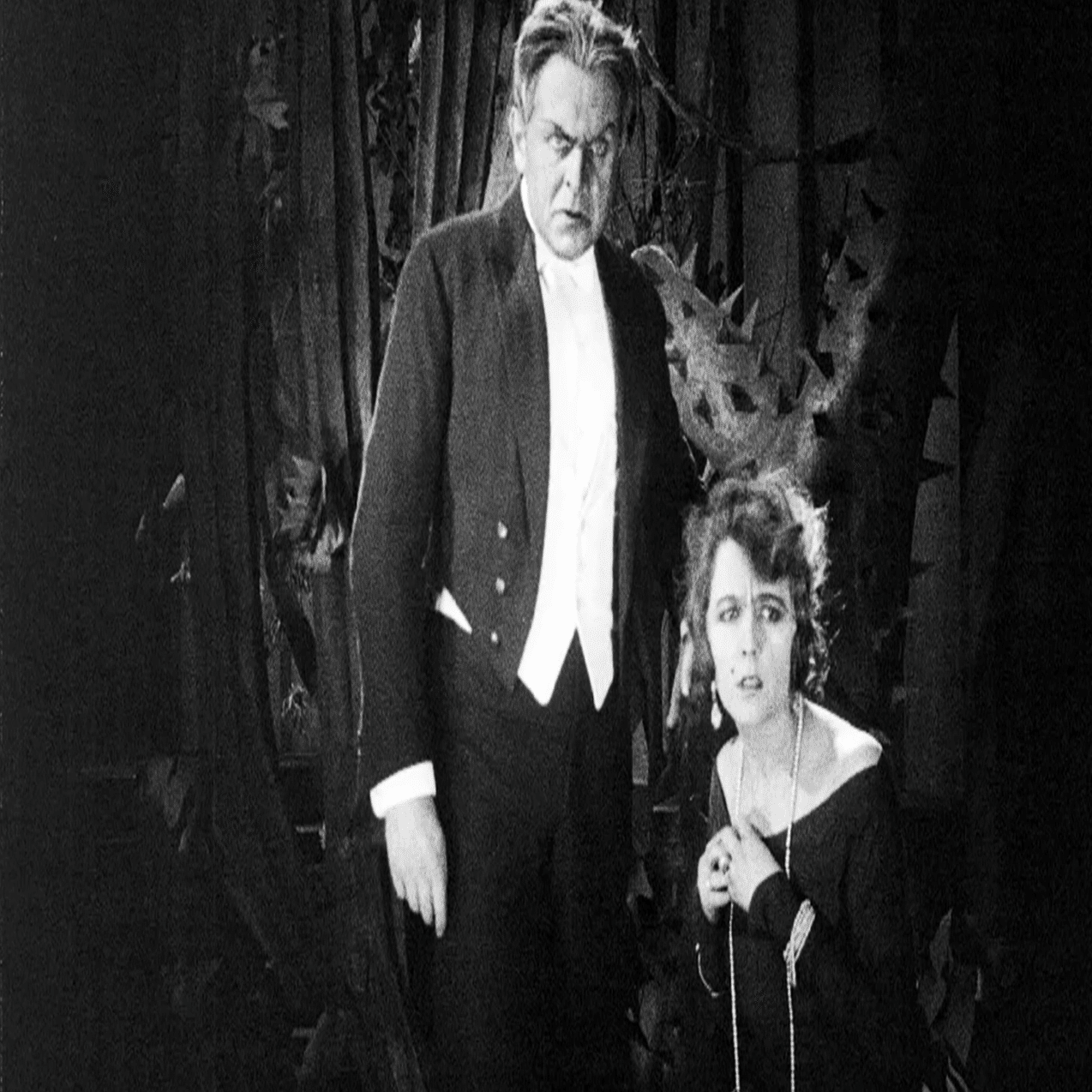 呪文は至る場所に現れる ―傑作映画『マブゼ博士の遺言』を巡る随想