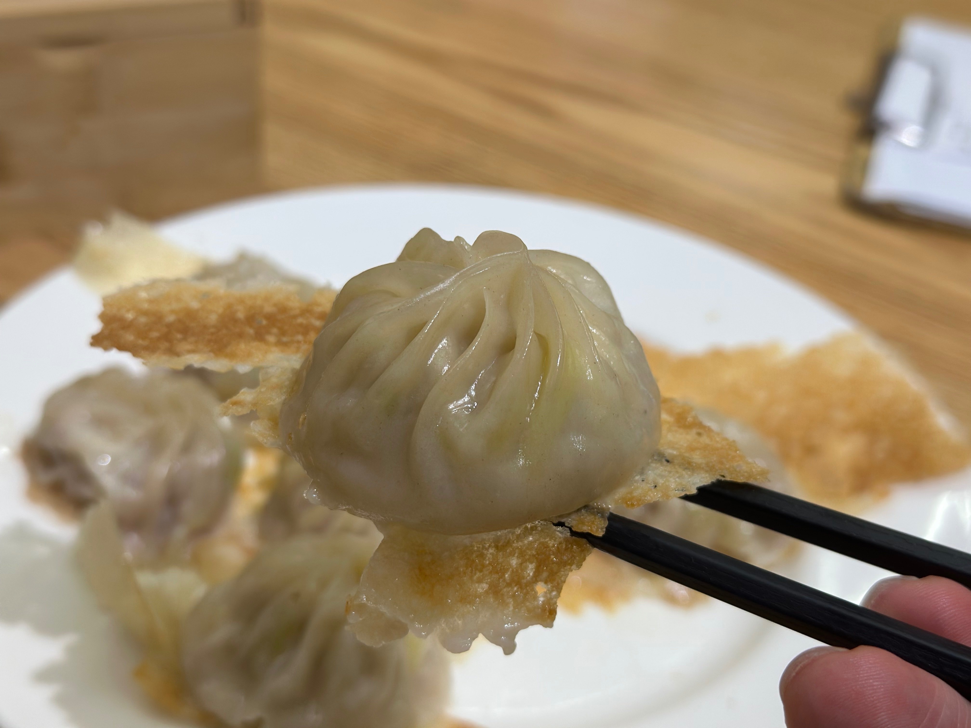 台北🇹🇼「 甘妹弄堂」鉄板で焼くパリパリ小籠包🥟｜ウニ王子