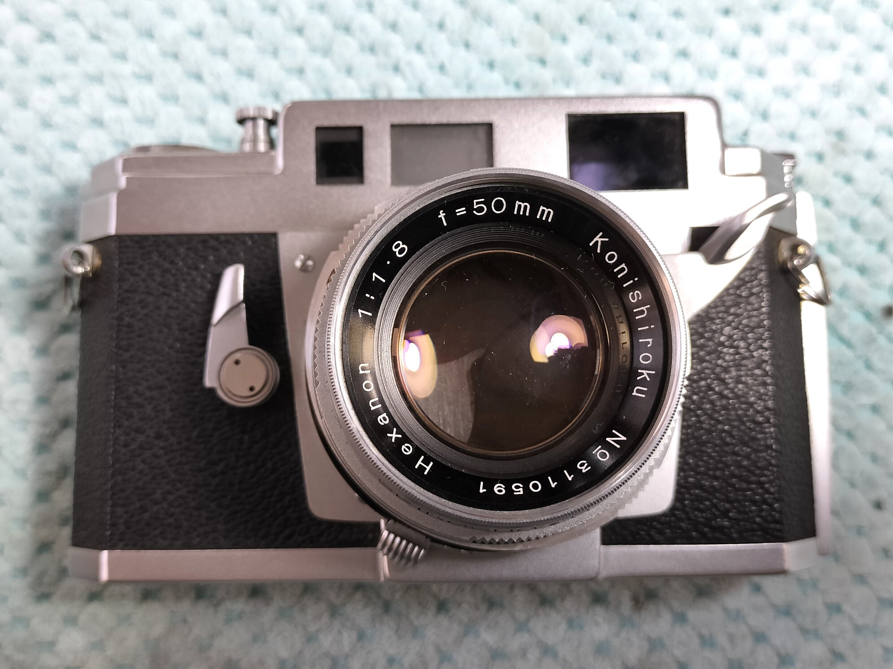 コニカ iiiAの分解｜フィルムカメラ修理のアクアカメラ