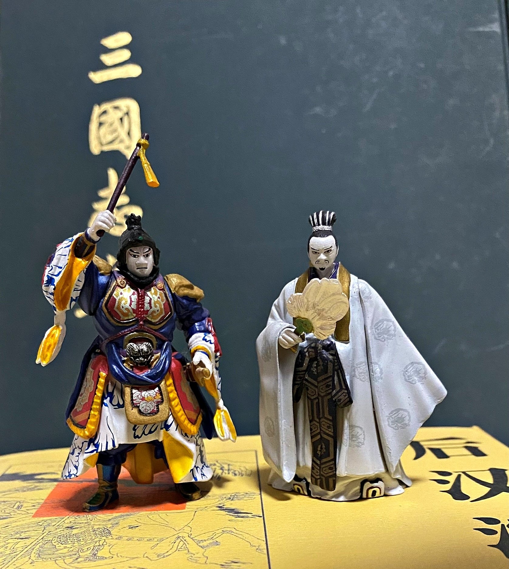 ☆ 馬超 高級陶器立像 三国演義 赤壁 三国志 （家族と家族療法）