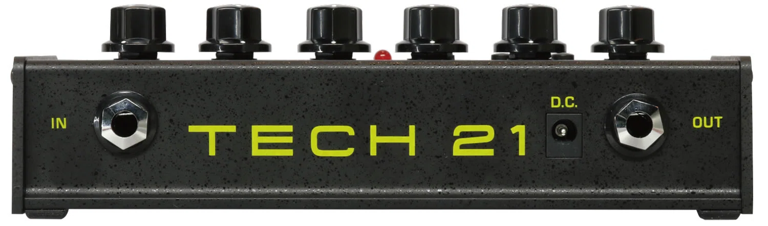 多彩なベースサウンドと自由自在なプログラミング「TECH21 SansAmp