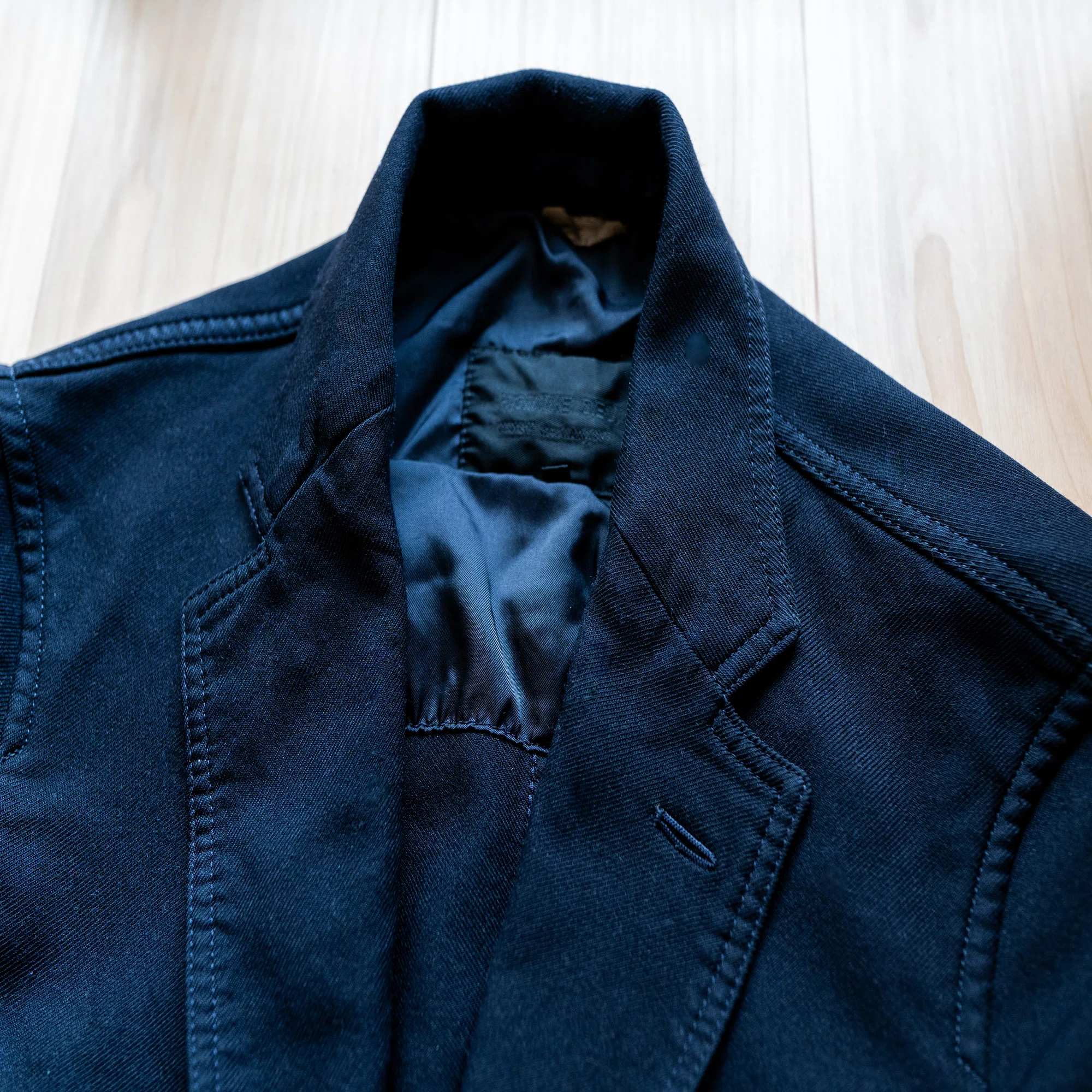 COMME des GARÇONS HOMME DEUXのポリ縮絨ジャケット｜アキラ