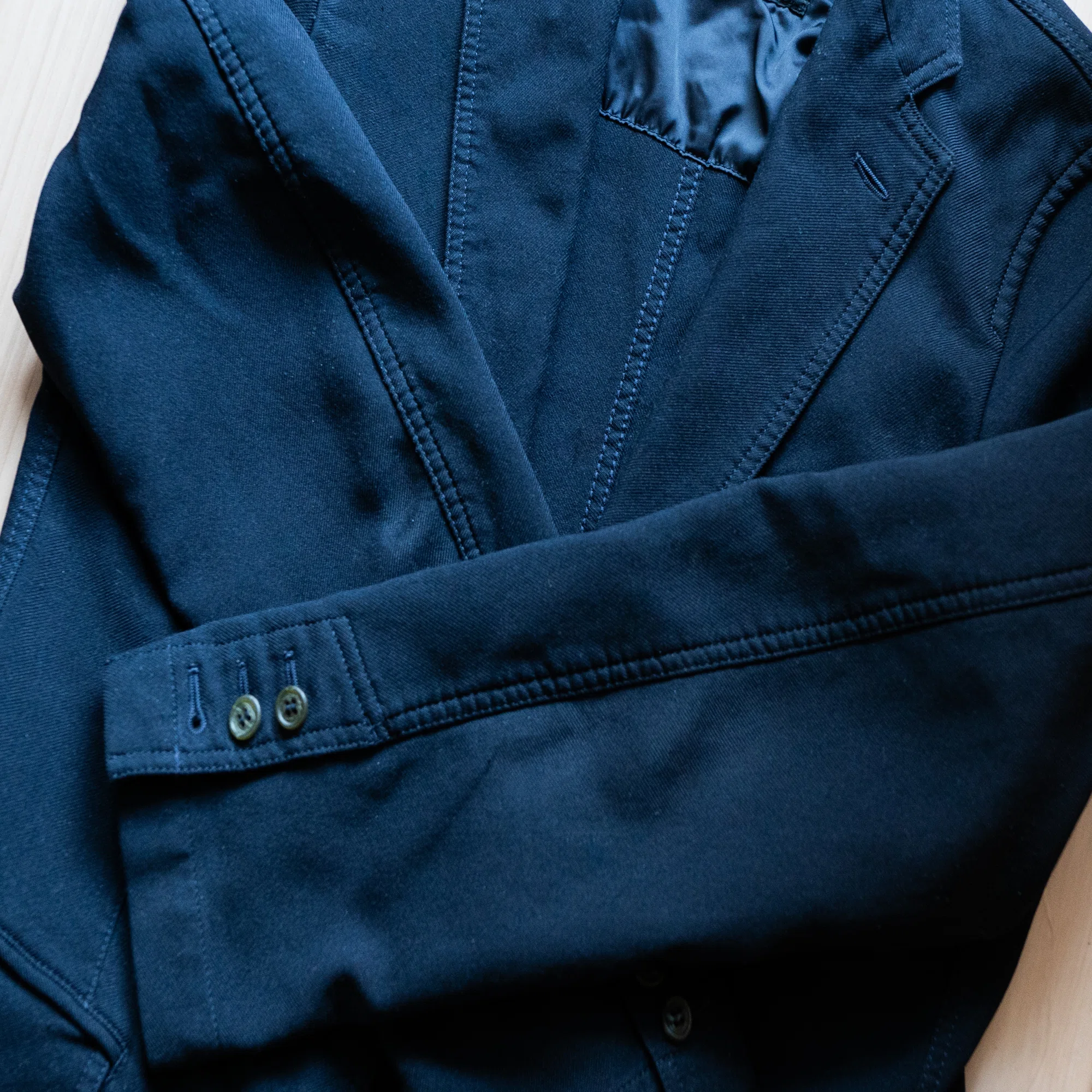 COMME des GARÇONS HOMME DEUXのポリ縮絨ジャケット｜アキラ