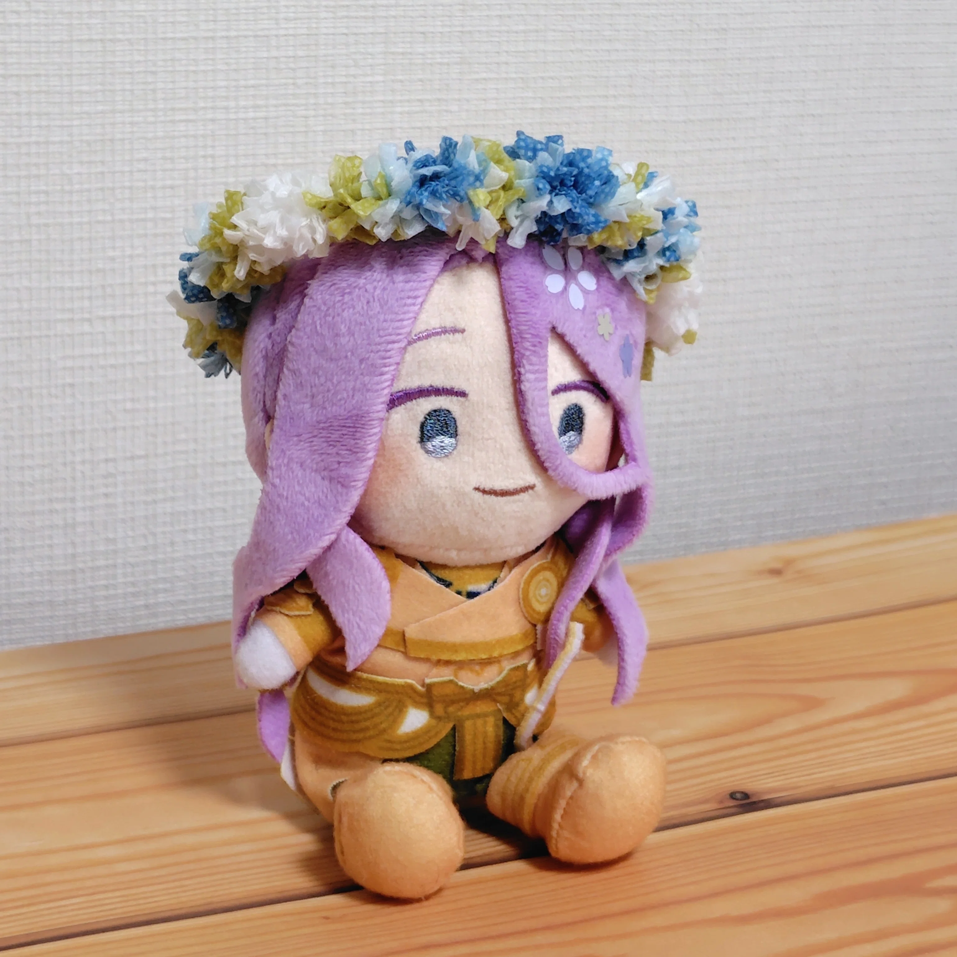 薄紫の花冠付きぬいぐるみ ひげまんじゅう藤の花 LMCみーさま | あしかがフラワーパーク