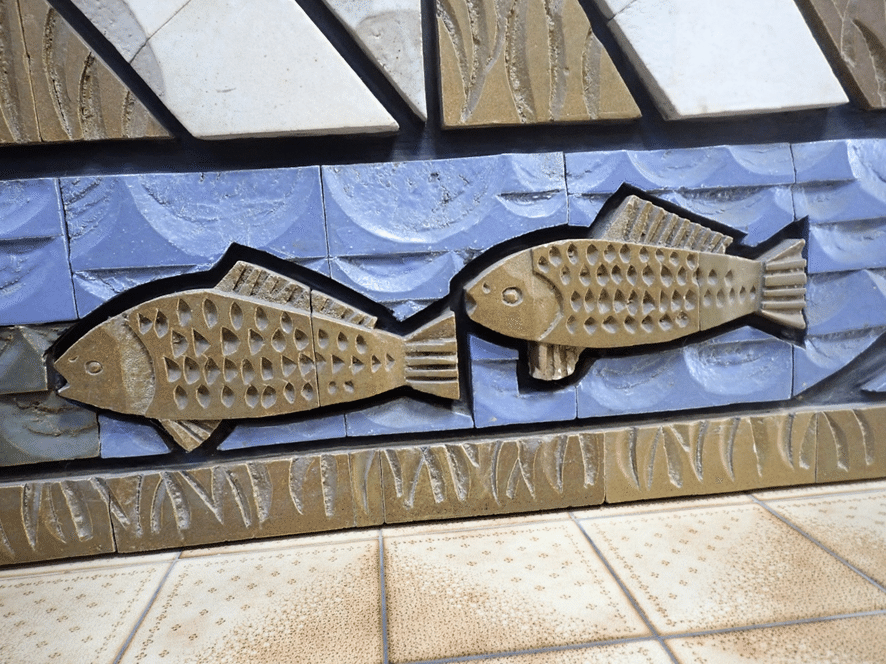 日本画家 米陀寛「鮎」陶板画 陶額 額装