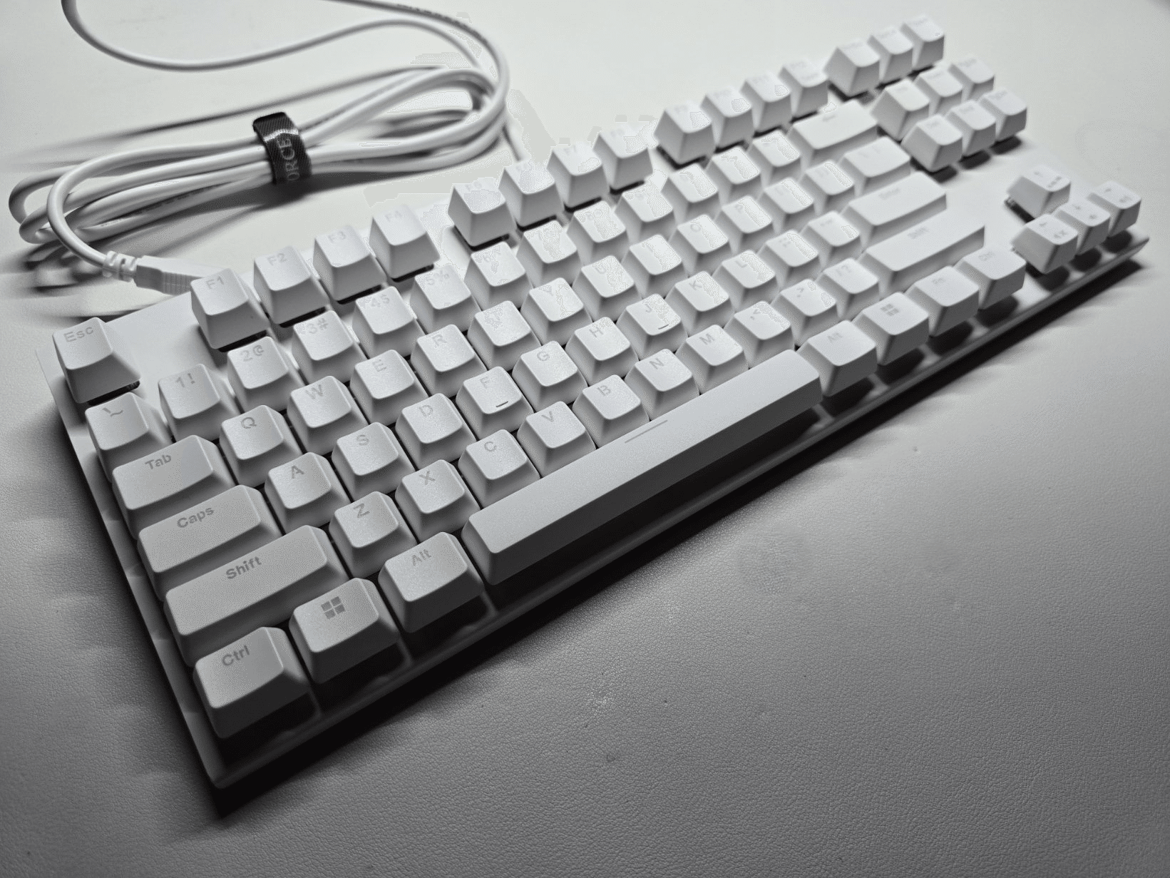 REALFORCE GX1 日本語配列 ホワイト45g Amazon.co.jp: REALFORCE リアルフォース ラピッドトリガー