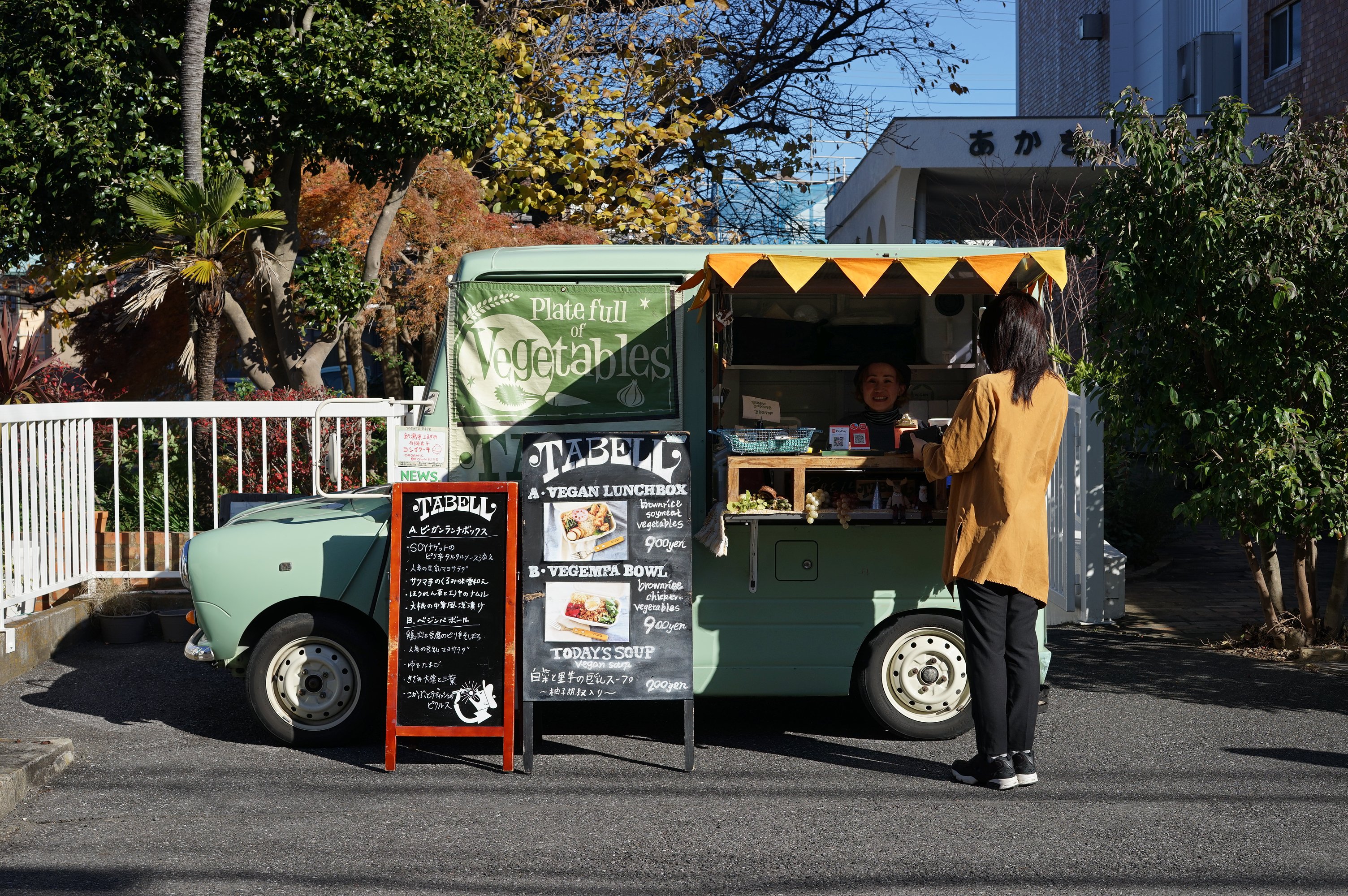 タフであれ、柔くあれー自分を表現し続ける力　TABELL・宮代麻美さん｜ 「表現する人々」vol.2