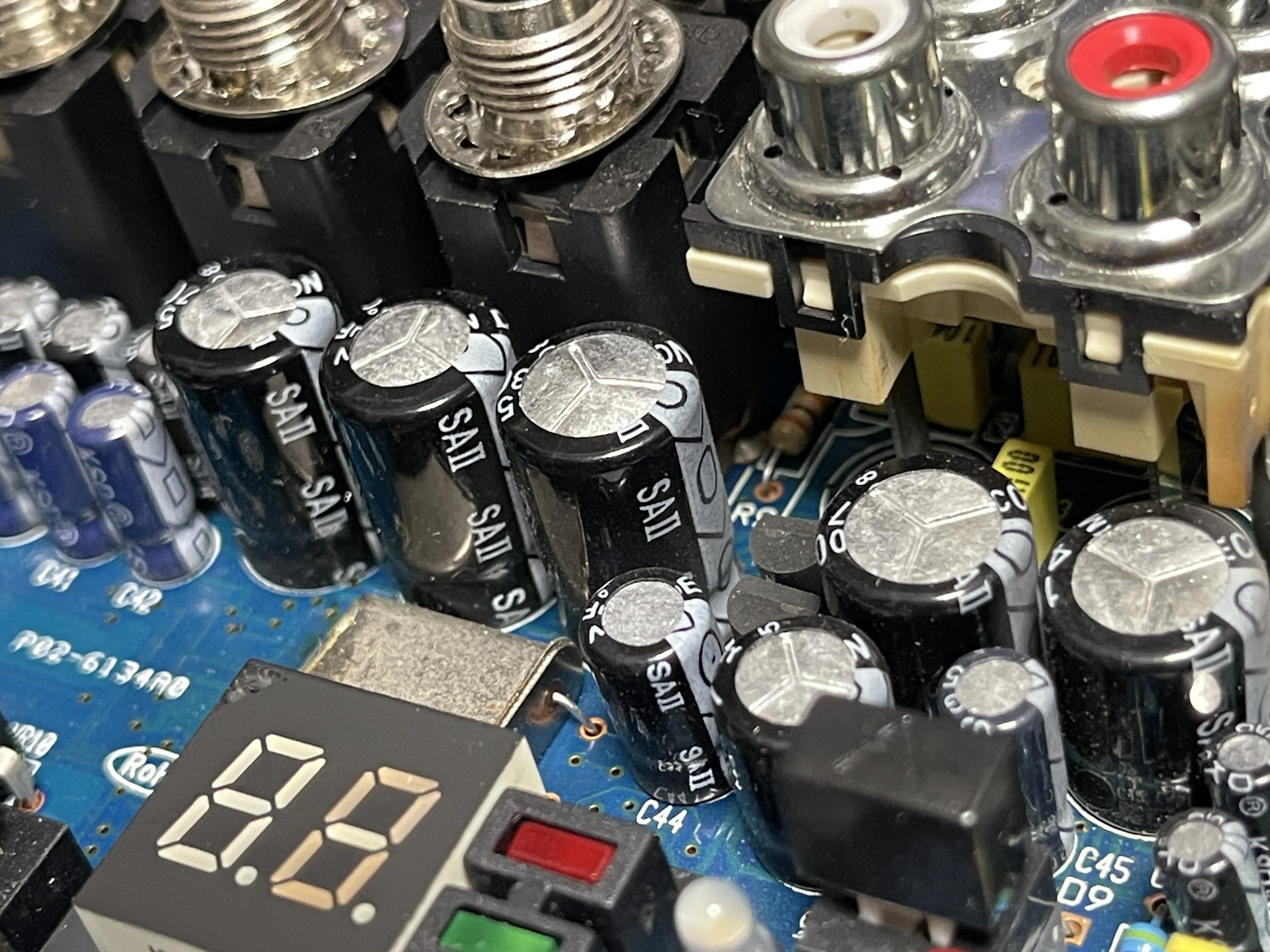 よみがえれBehringer｜怪力熊男