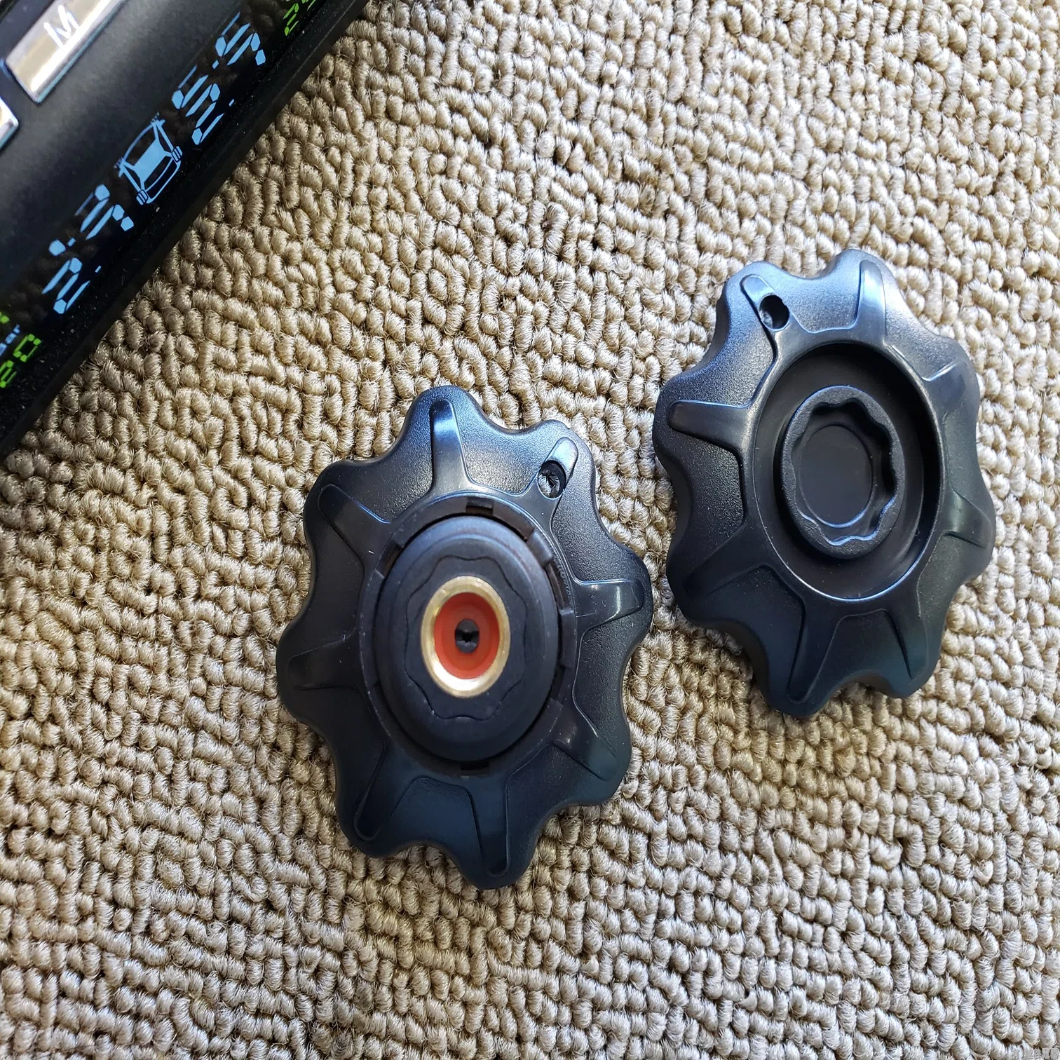 TPMS タイヤ空気圧センサーがおかしい その1｜有)越谷電器
