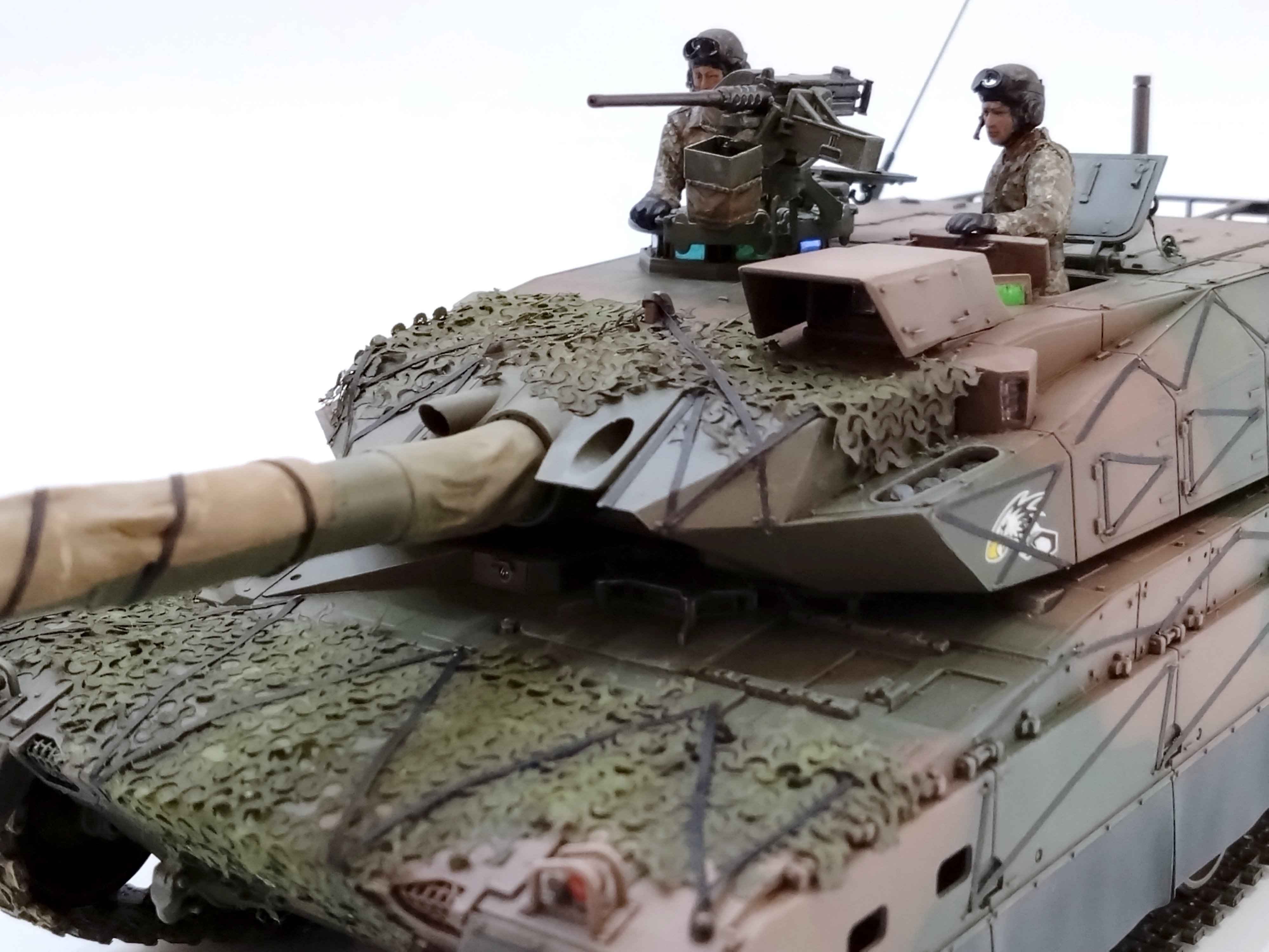 過去作】タミヤ 1/35 陸上自衛隊 10式戦車｜夢印工房