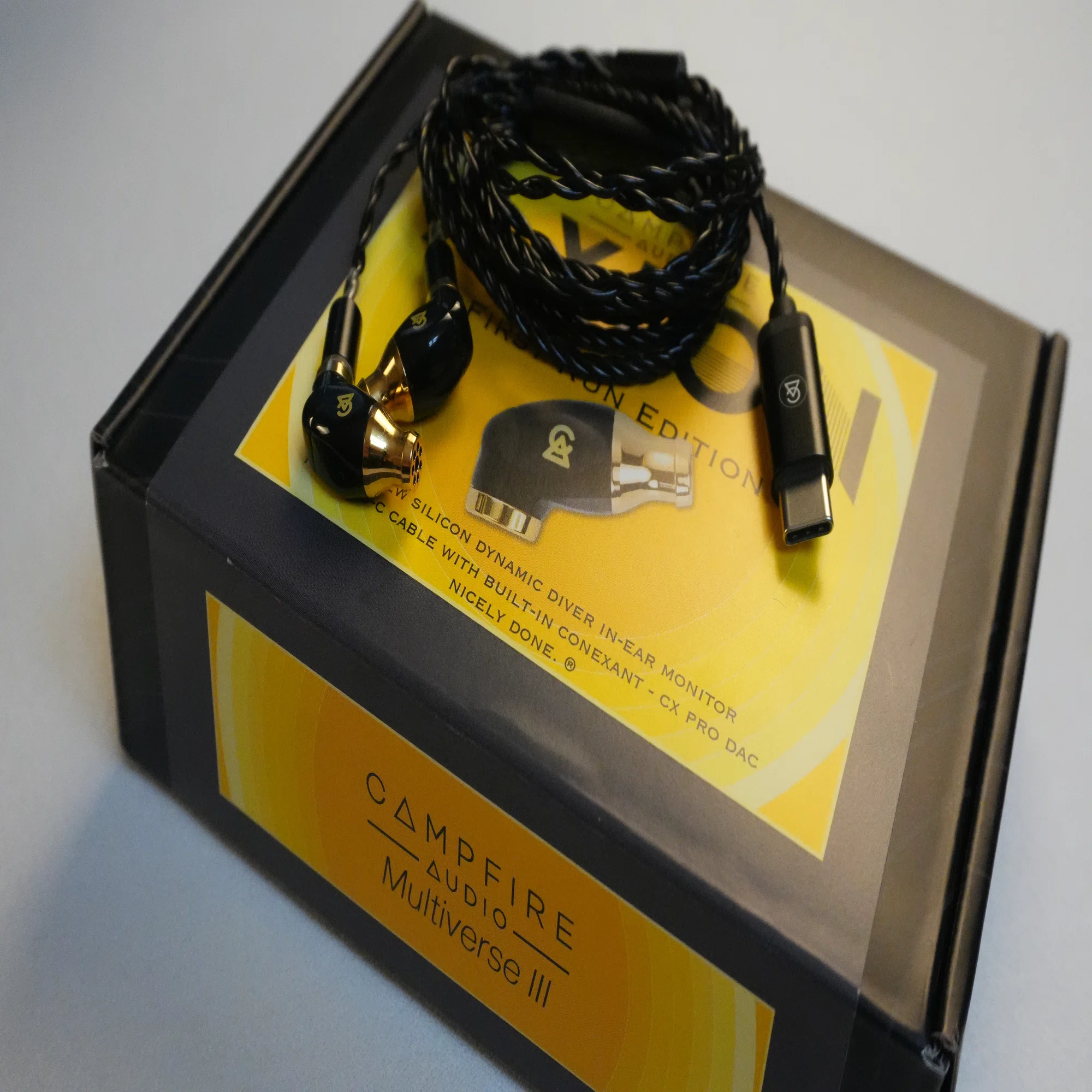 Campfire Audio「Axion」｜いぉふぉと